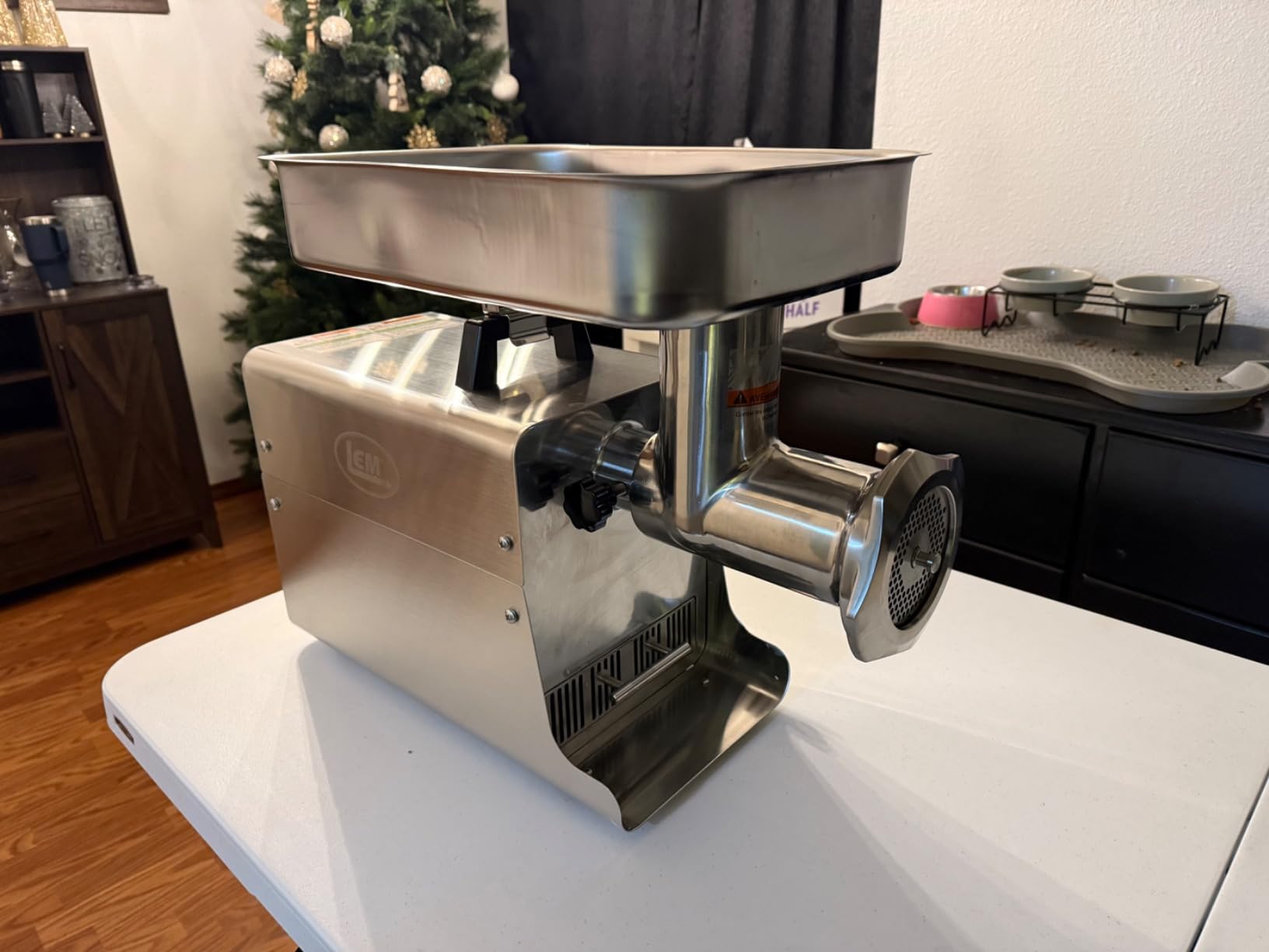 LEM Products BigBite #22 Meat Grinder, 1.0 HP Commercial-Quality Stainless Steel Electric Meat Grinder for Home Use, Heavy-Duty Food Processor for Grinding, Sausage Stuffing, Cooking customer photo 1