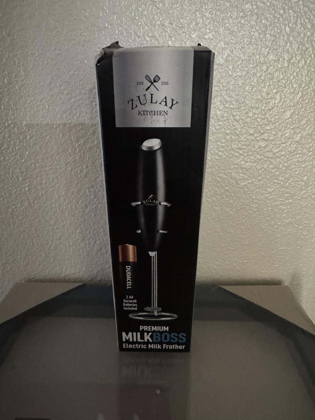 Zulay Kitchen Powerful Milk Frother Wand With 2 Duracell Batteries - Ultra Fast Handheld Drink Mixer - Electric Whisk Foam Maker customer photo 1