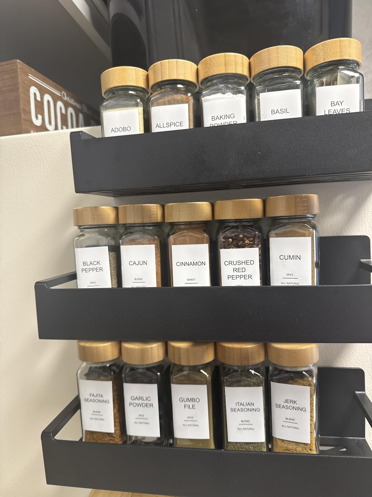 AISIPRIN Glass Spice Jars with 398 Labels, 24 pcs 4oz Spice Containers with Bamboo Lids, Square Spice Bottles With Shaker Lids,Spice Organization for Cabinet,Drawer,Rack,Seasoning Organizer customer photo 1