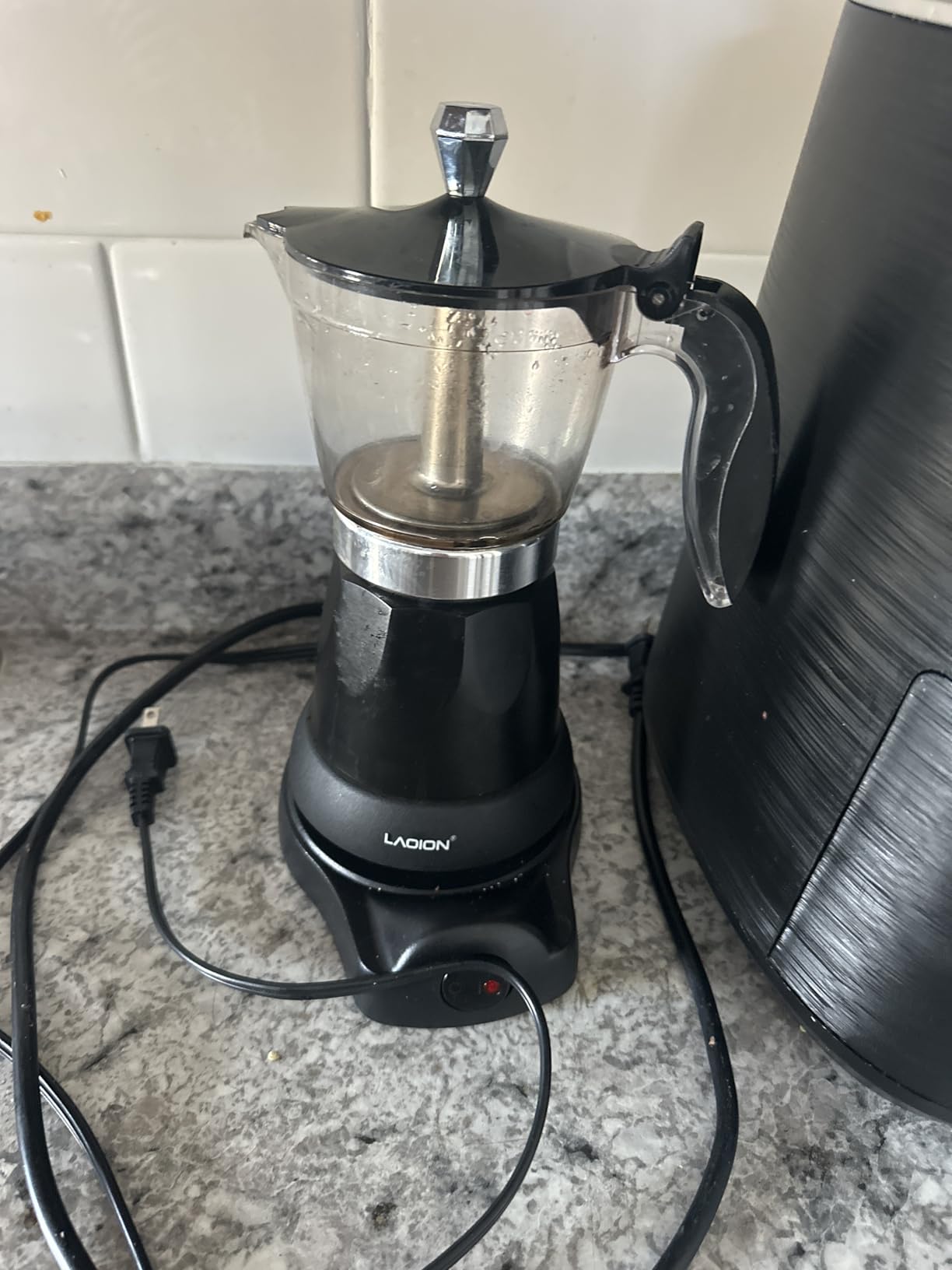 Cuban Coffee Maker, 6 or 3cup Electric Espresso Coffee Maker, Portable Cafeteras Electricas Modernas, Electric Moka Pot with Detachable Base & Overheat Protection, Coffee Gift for Home Travel customer photo 2