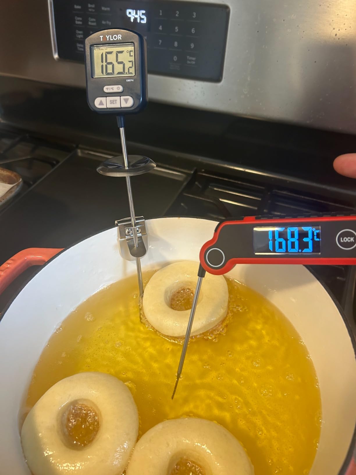 Taylor Digital Premium High Heat Resistant Candy Thermometer, Meat, Deep Fry, Brewing, and Craft Thermometer, with pan/Kettle Clip and Heat Shield, Backlit Display customer photo 1