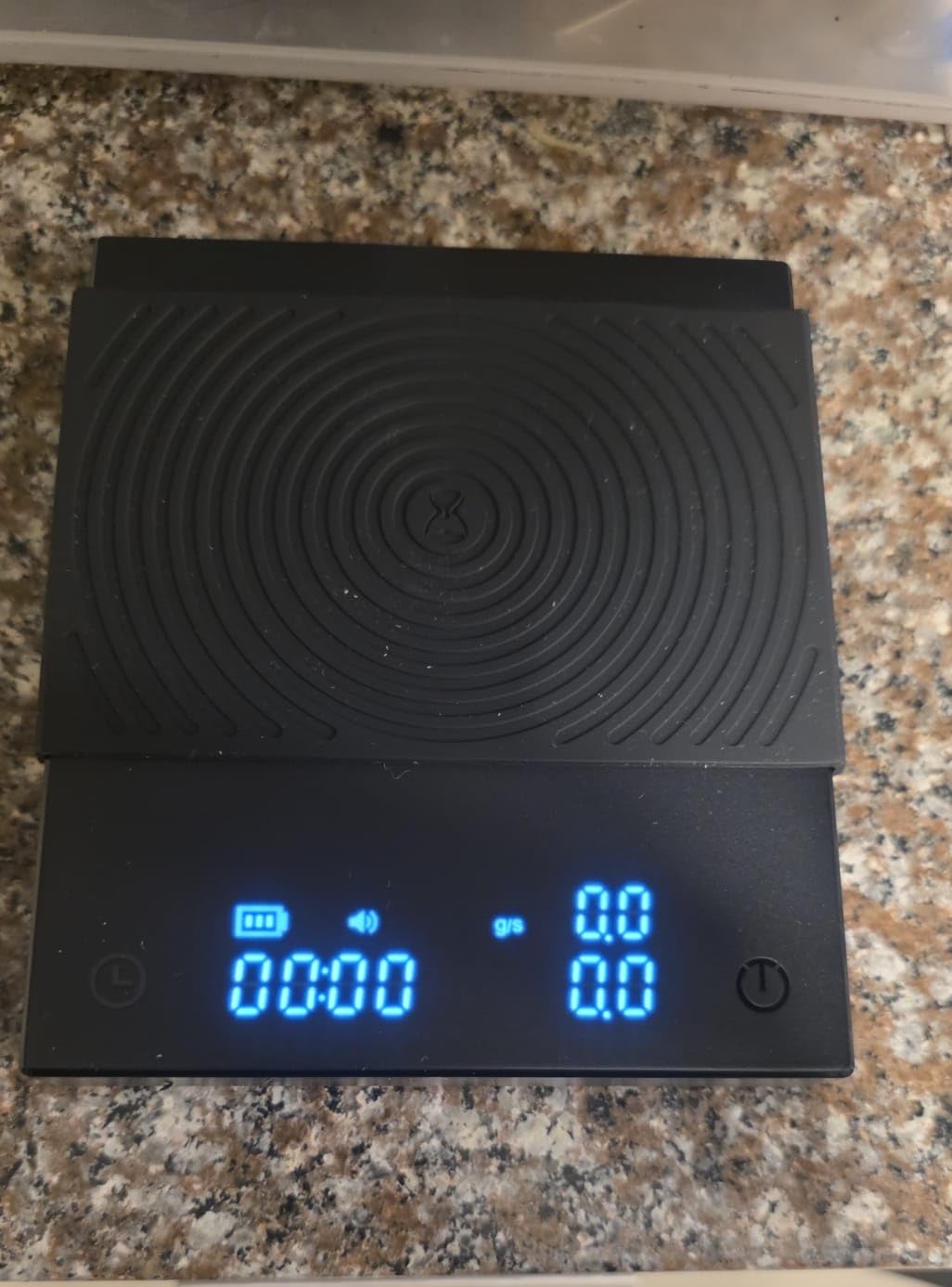 TIMEMORE Coffee Scale Basic 2.0 Electronic Espresso Scale with Water Flow Rate and Timer Function, Free Switching of Ounce/kg Units, Digital Scale for Kitchen/Baking/Cooking, Black customer photo 2