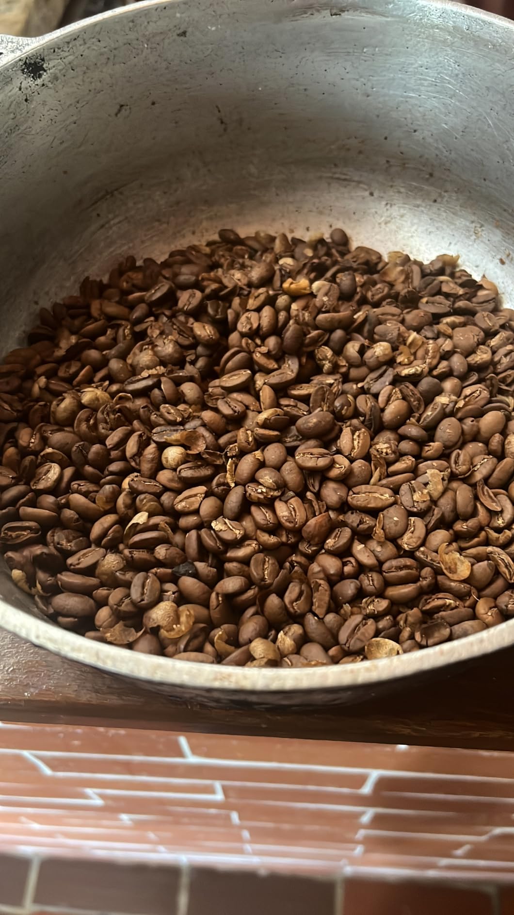 LUEUR Electric Coffee Bean Roaster Machine for Home Use, 1500W Hot Air Coffee Roaster with Adjustable Timer, Variable Heat & Air Fan Settings, Chaff Collection Basket, 100g Capacity customer photo 2
