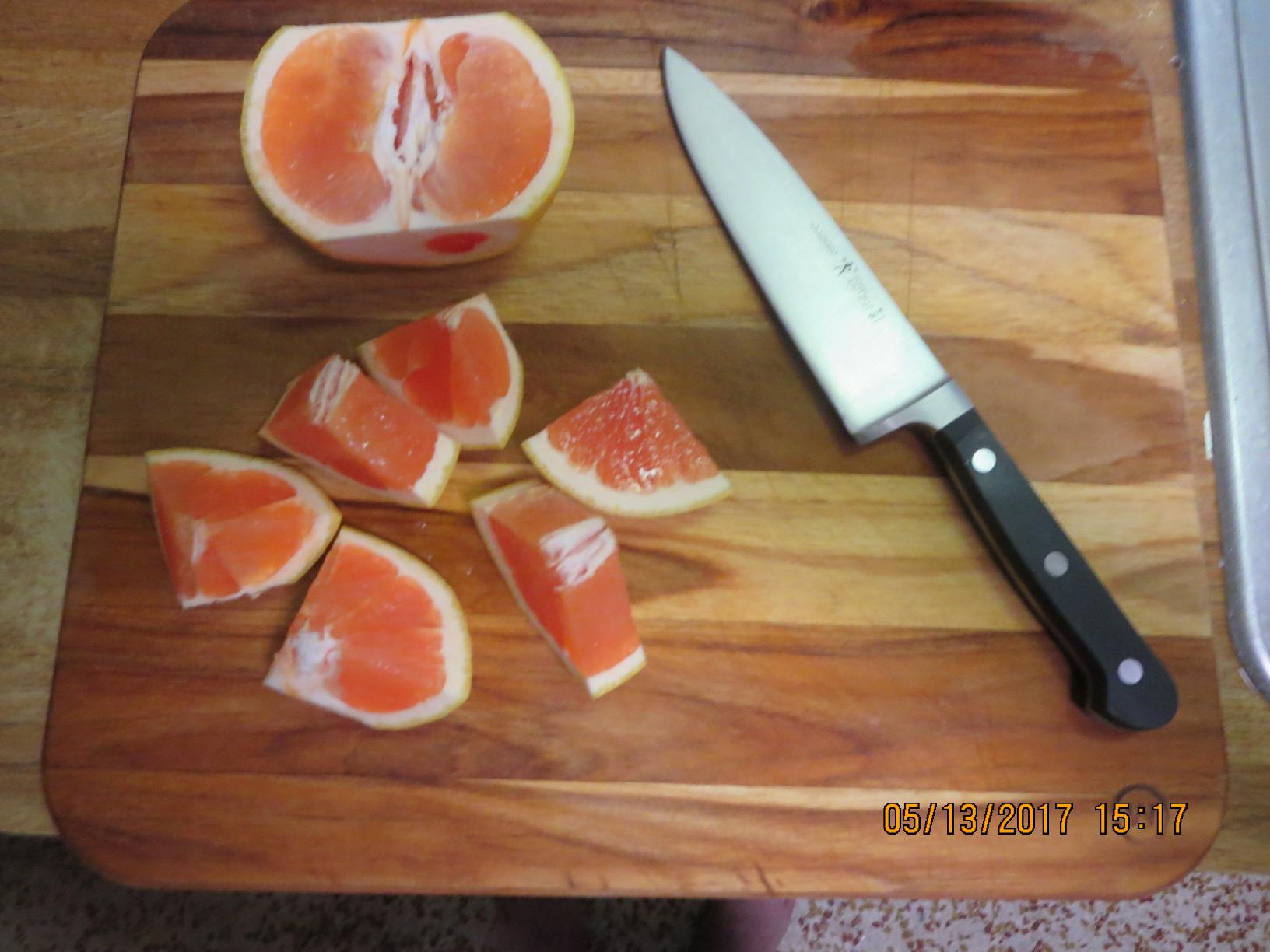 HENCKELS Classic 8-Inch Chef Knife, Razor-Sharp, German Engineered customer photo 2