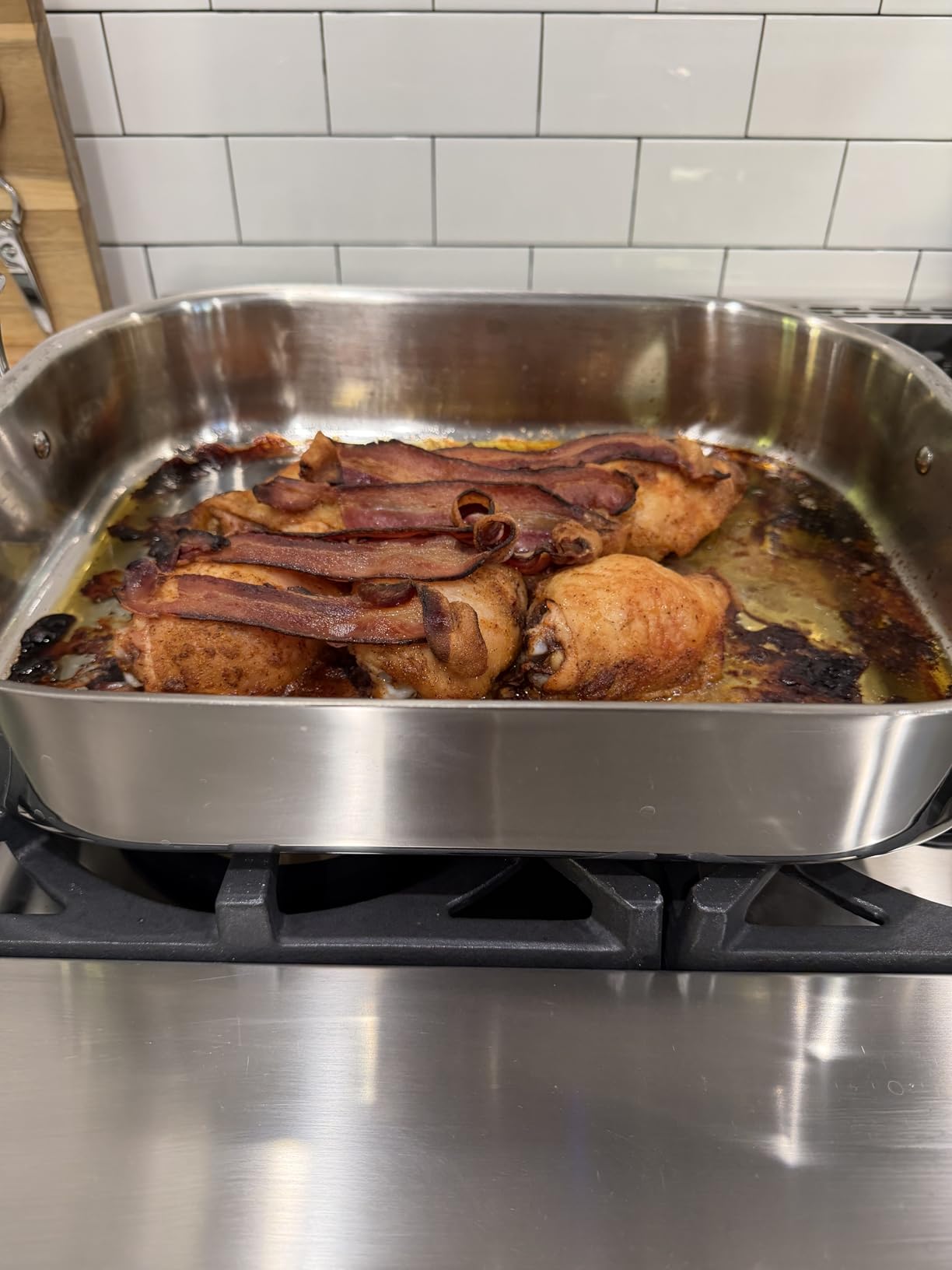All-Clad Specialty Stainless Steel Roaster and Nonstick Rack 16x13x5 Inch Oven Broiler Safe 600F Roaster Pan, Pots and Pans, Bakeware, Turkey, Silver customer photo 2