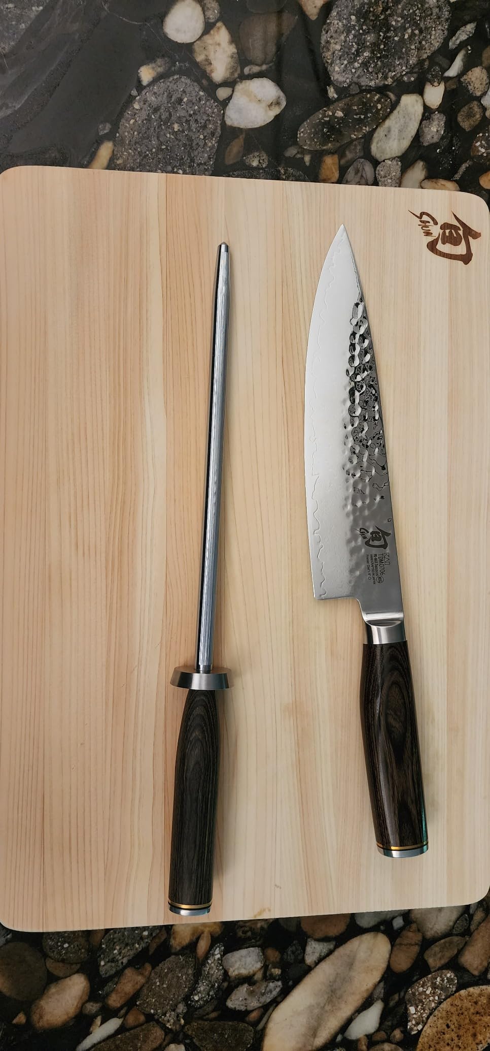 Shun Premier 8