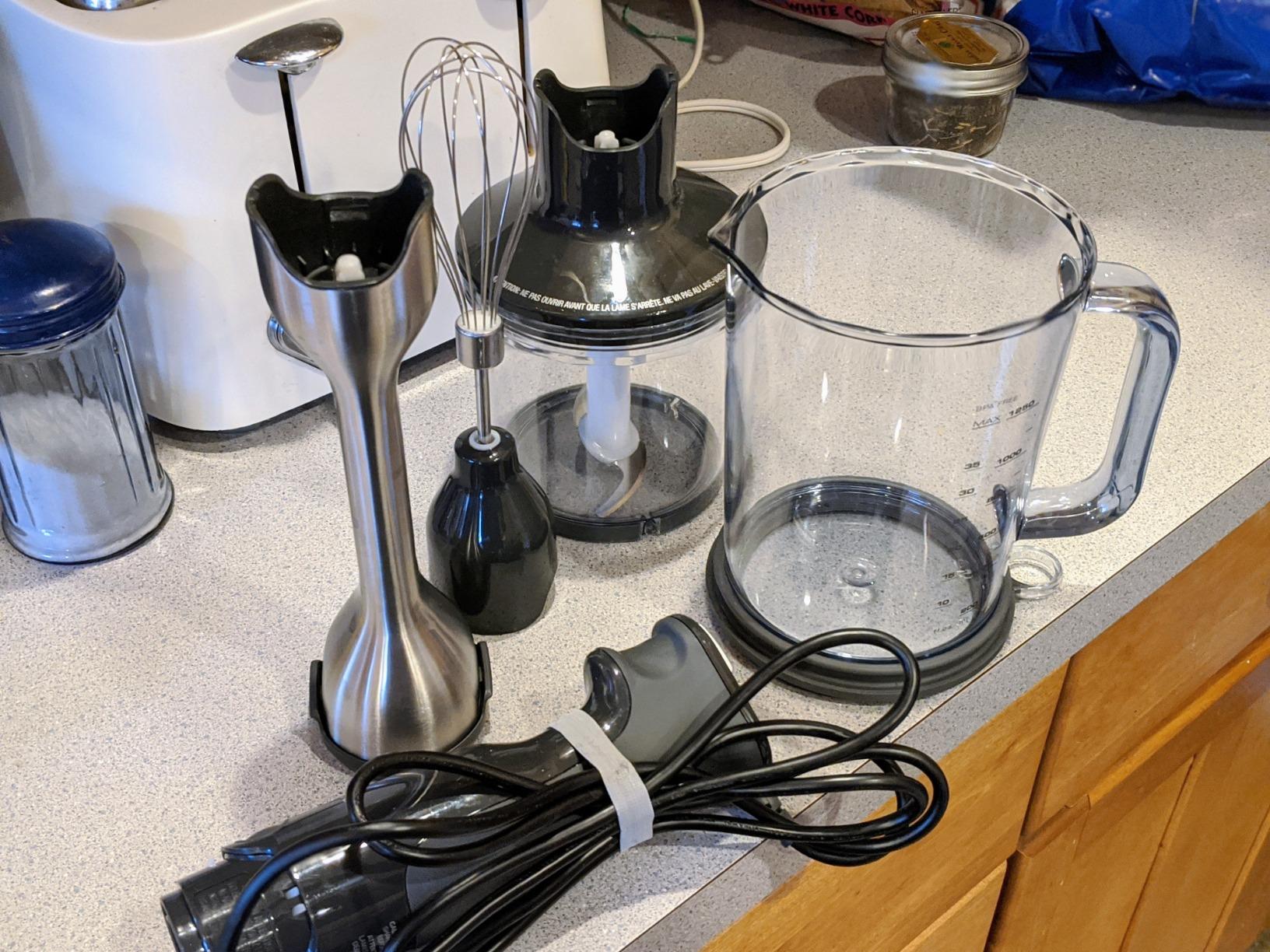 Breville BSB510XL Control Grip Immersion Blender, Brushed Stainless Steel | Puree soups, blend smoothies and mix sauces with this 15-speed 280W handheld blender | Includes whisk, chopper and 42 oz jug customer photo 1