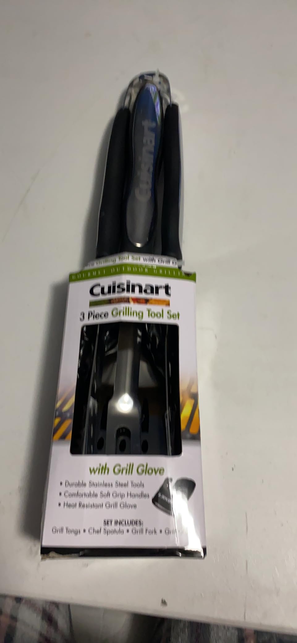 Cuisinart 3-Piece Stainless Steel BBQ Grilling Tool Set with Grill Glove - Outdoor Grill Accessories, Perfect Grilling Gift for Men, Dads & Grill Masters, CGS-134 customer photo 2