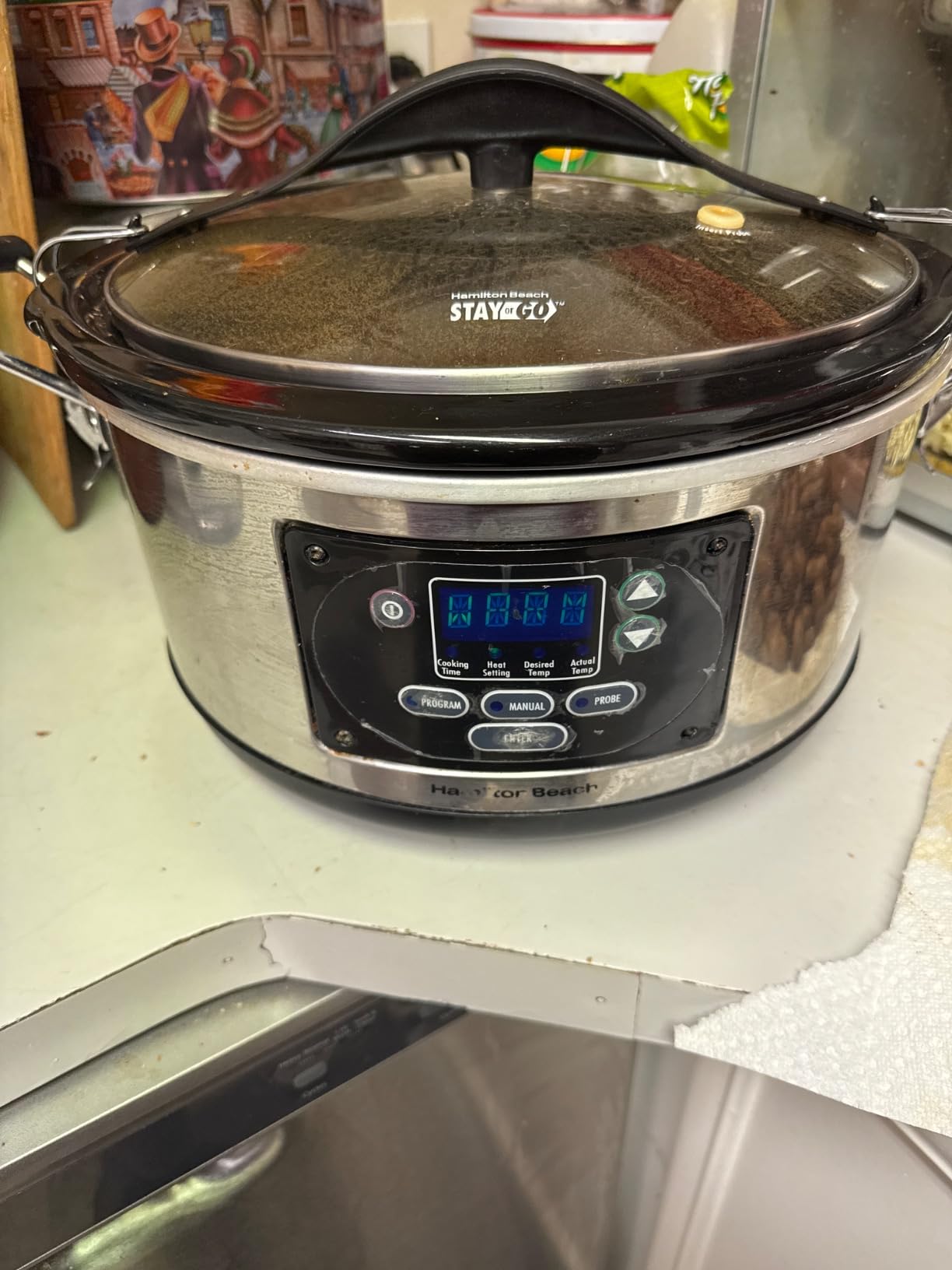Hamilton Beach Portable 6 Quart Set & Forget Digital Programmable Slow Cooker with Lid Lock, Temperature Probe, Dishwasher Safe Crock & Lid, Stainless Steel (33969A) customer photo 2