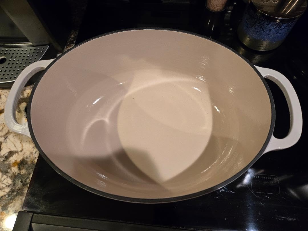Lodge Oval Dutch Oven - Enameled Cast Iron Oval Dutch Oven with Lid - Family Size Cooking Pot with Dual Handles for Sourdough Bread Baking & Everyday Cooking - 7 Quart - Oyster White customer photo 2