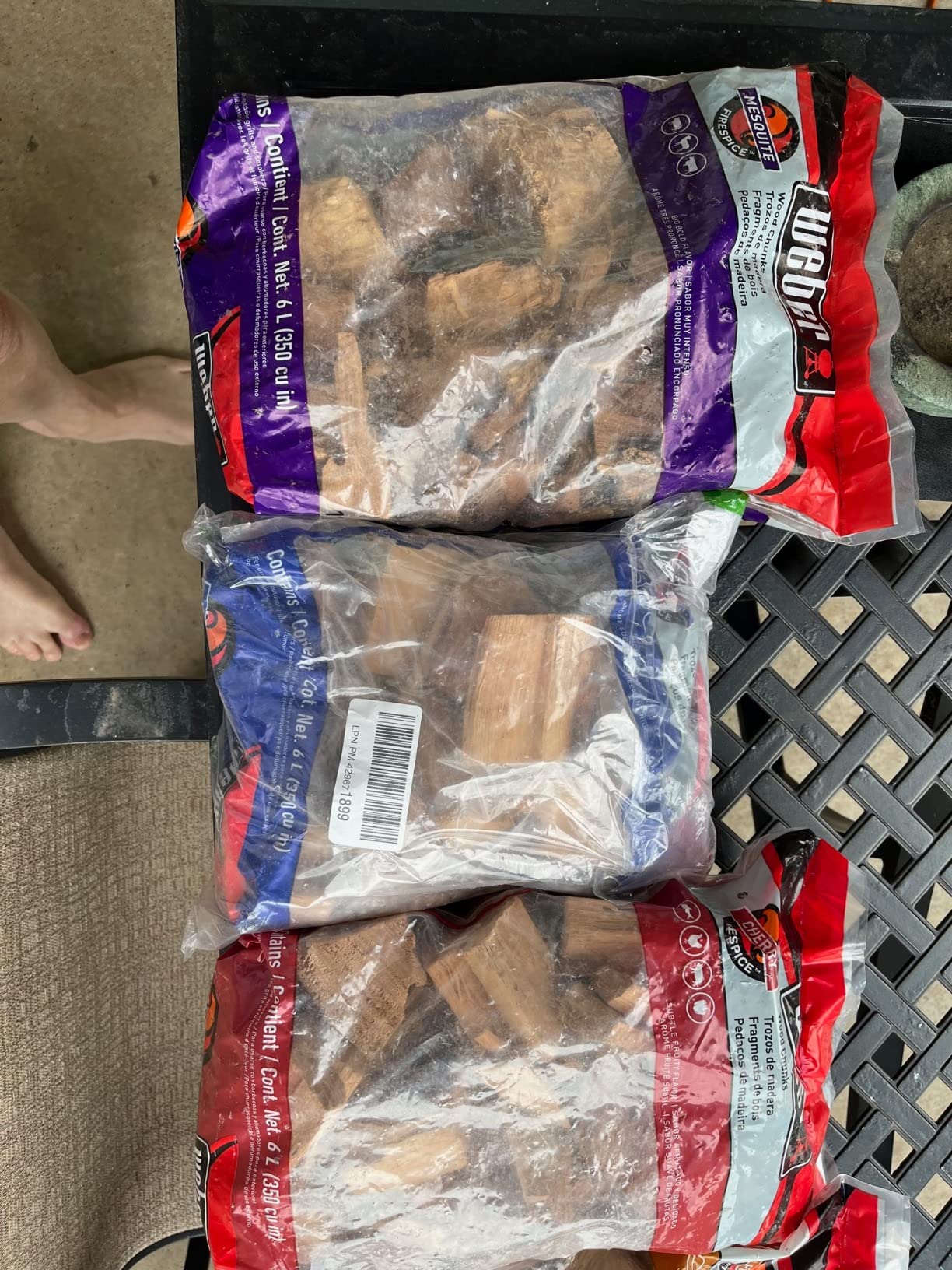 Weber Mesquite Wood Chunks Outdoor Cooking Fuel, 4 lb customer photo 1