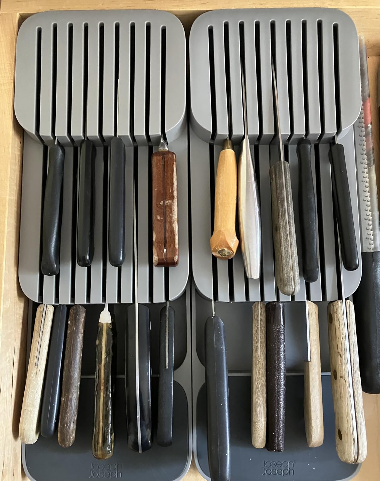 Joseph Joseph DrawerStore Knife Organizer, holds up to 9 knives, Kitchen Organization & Drawer Storage - Compact, Gray customer photo 1