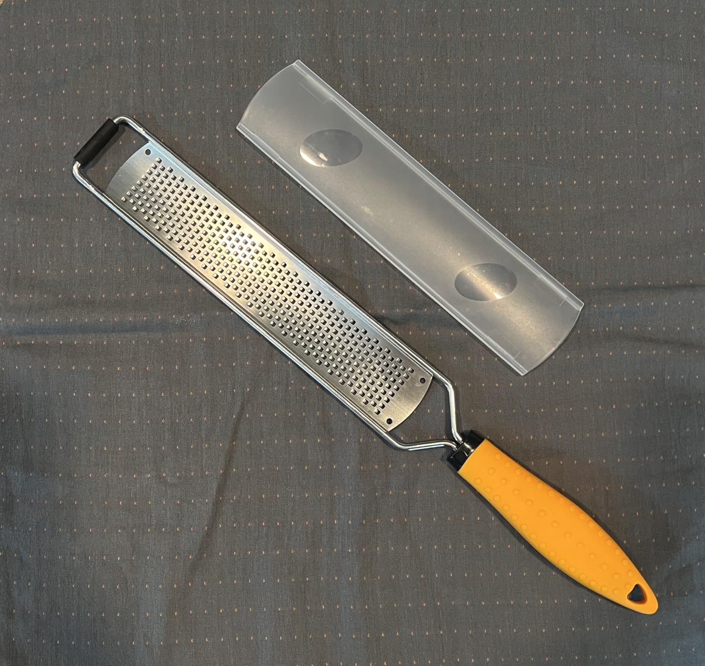 Deiss PRO Lemon Zester & Heavy Duty Cheese Grater & Vegetable Grater - Parmesan Cheese Lemon, Garlic, Nutmeg, Chocolate, Fruits, Vegetables, Ginger Grater - Cheese Shredder & Stainless Steel Grater customer photo 2