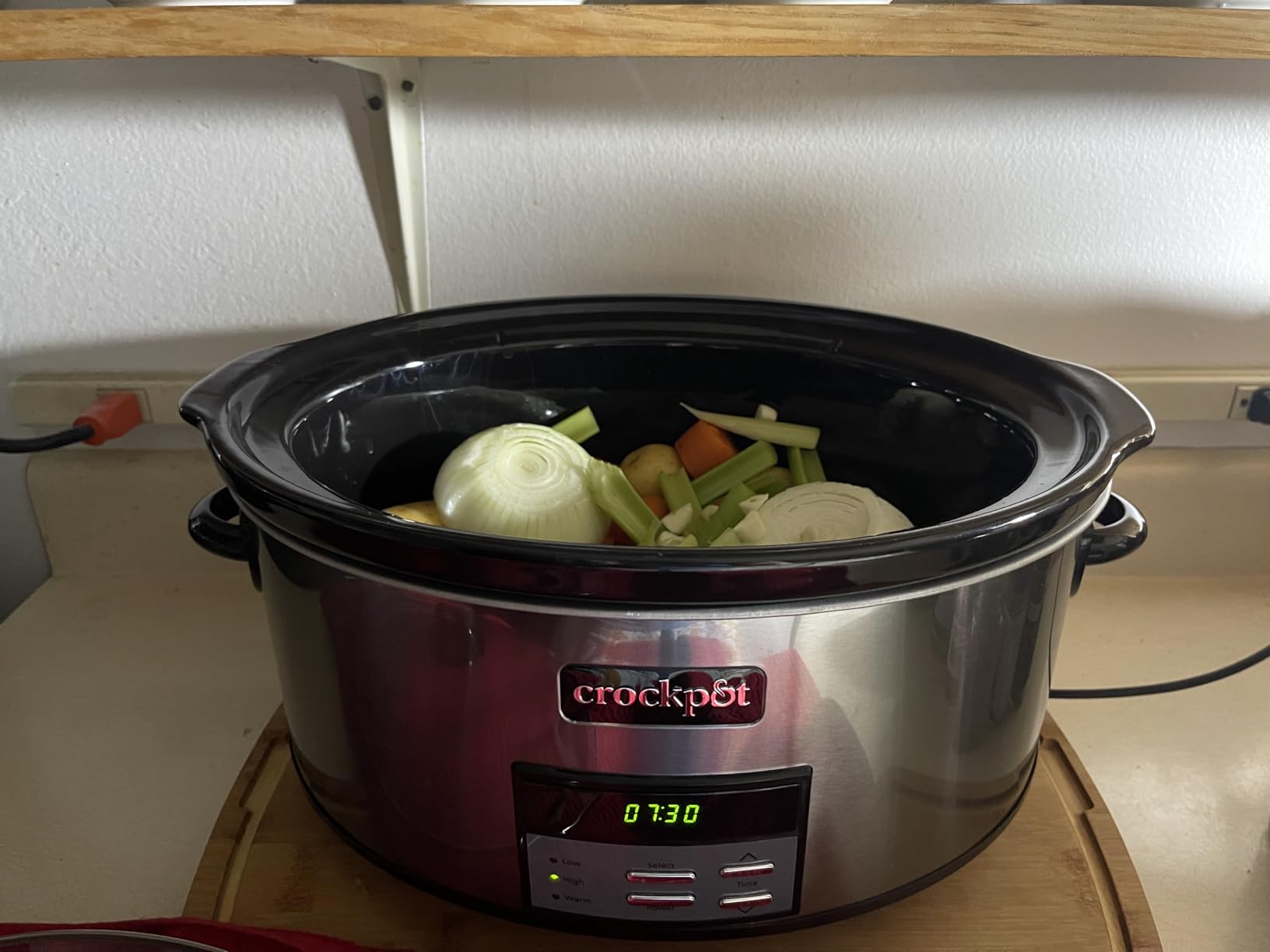 Crock-Pot Large 8-Quart Programmable Slow Cooker with Auto Warm Setting, Black Stainless Steel customer photo 1