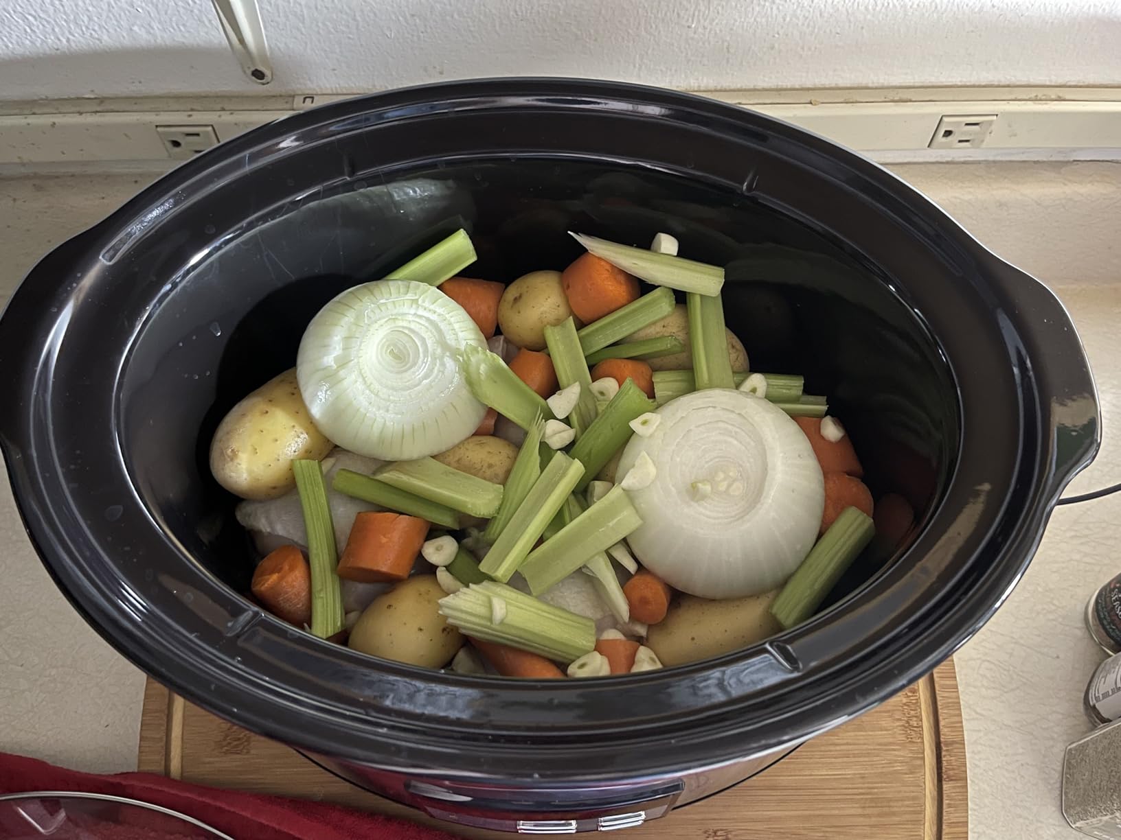 Crock-Pot Large 8-Quart Programmable Slow Cooker with Auto Warm Setting, Black Stainless Steel customer photo 2