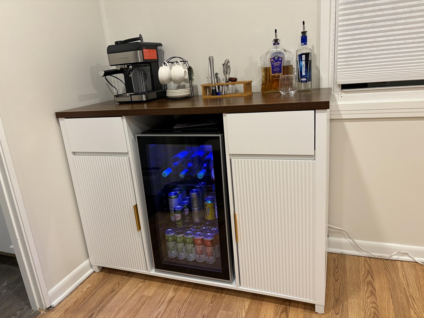 Antarctic Star 26 Bottle 130 Can Wine Cooler/Cabinet Beverage Refrigerator Mini Wine Cellar Beer Soda Clear Glass Door Bar Fridge Quiet Compressor Adjust Temp Freestanding Indoor Use 3.2cu.ft Black customer photo 1