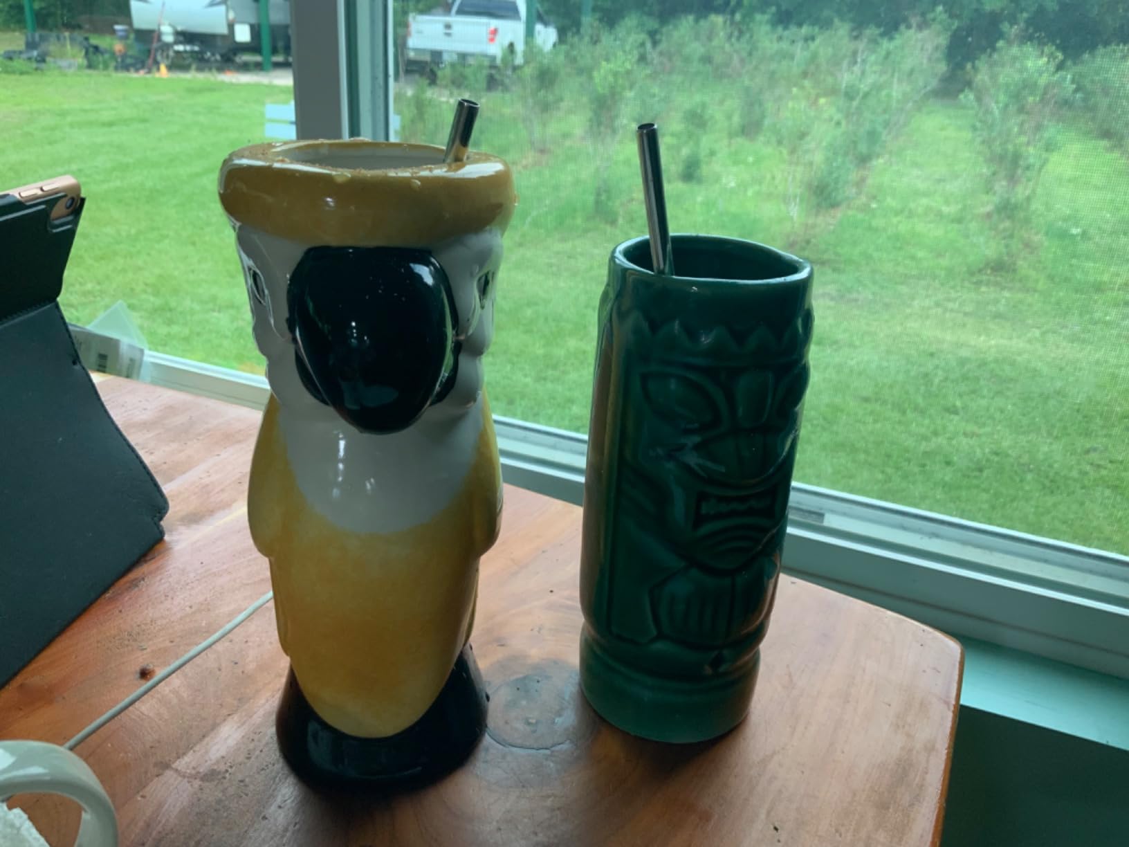 LINALL Tiki Mugs Cocktail Set of 4 - Large Ceramic Hawaiian Party Mugs Drinkware, Cute Exotic Cocktail Glasses, Tiki Bar Professional Hawaiian Party Barware, TKSET0001 customer photo 1