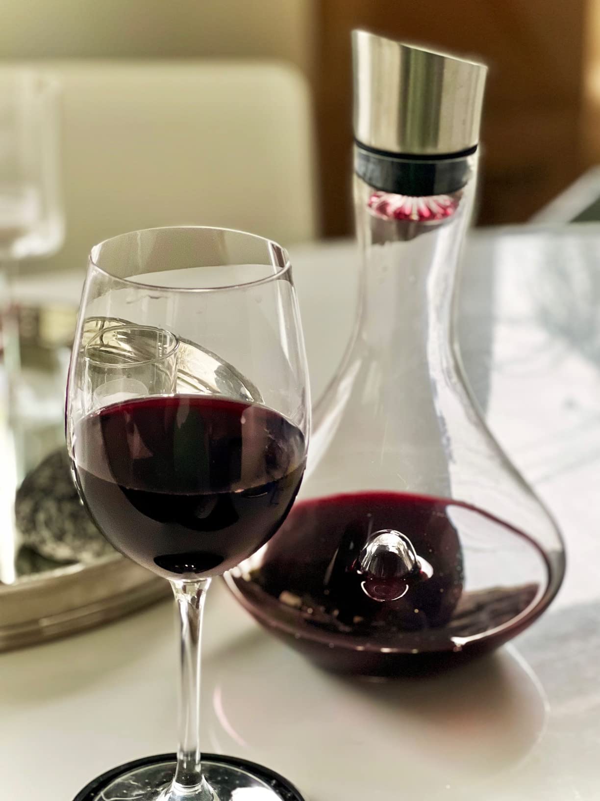 YouYah Wine Decanter Set, Red Wine Carafe with Built-in-Aerator, Wine Aerator, Wine Gifts for Christmas, Stainless Steel Pourer Lid, Filter, 100% Hand Blown Lead-free Crystal Glass customer photo 2