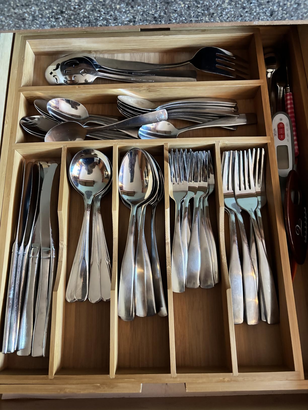 ROYAL CRAFT WOOD Luxury Bamboo Kitchen Drawer Organizer - Silverware Organizer, Utensil Holder & Cutlery Tray Drawer Dividers for Flatware (9 Slot, Natural) customer photo 2