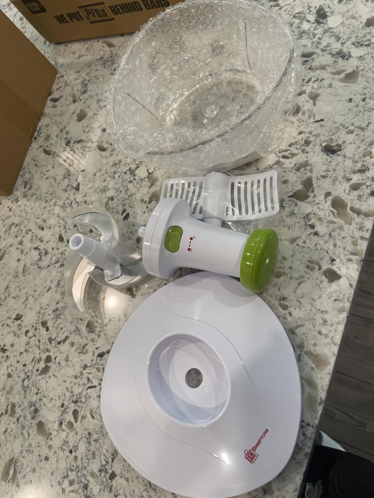 Brieftons Express Manual Food Chopper: Large 8.5-Cup, Hand Chopper Vegetable Cutter to Chop Veggies, Fruits, Herbs, Garlic Onion Chopper for Salsa, Salad, Pesto, Guacamole, Coleslaw, Indian Cooking customer photo 2