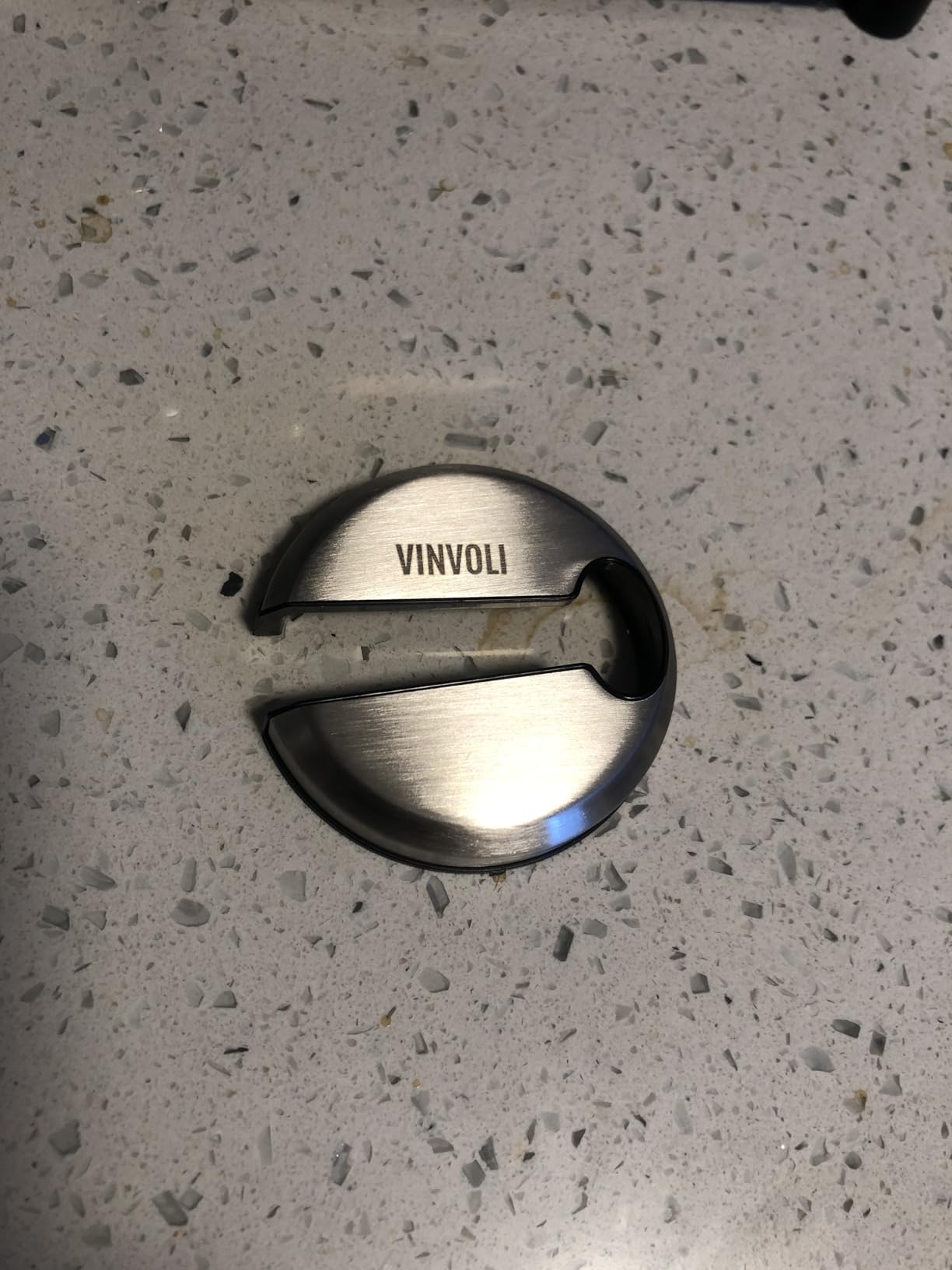 VINVOLI Wine Foil Cutter - Luxury Stainless Steel Wine Foil Cutter Tool - Foil Cutter for Wine Bottles - Wine Cutter Foil Opener Neck Label Remover - Wine Top Seal Cutter - Wine Bottle Foil Cutter customer photo 2