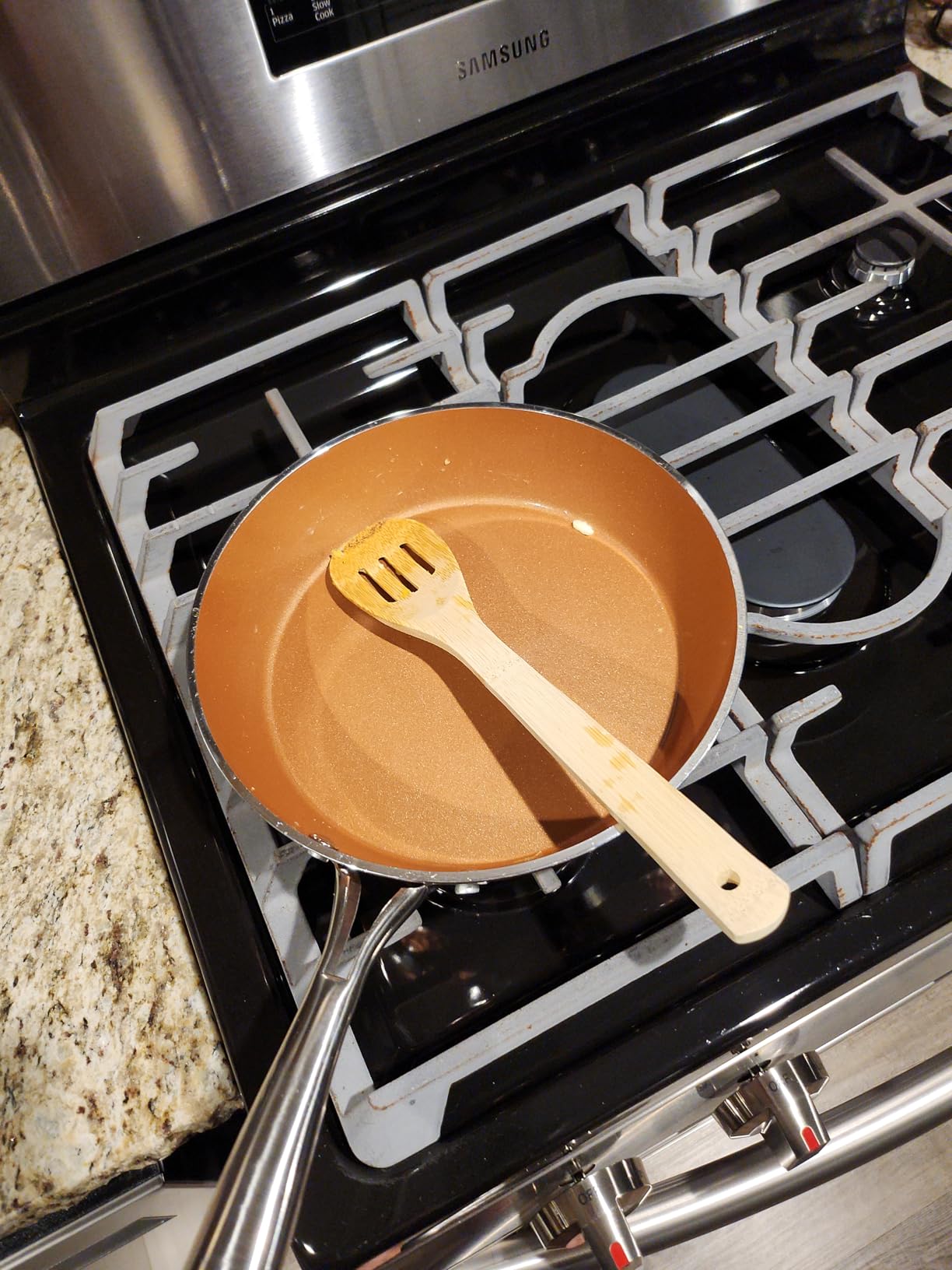 Gotham Steel Hammered 15 Pc Ceramic Cookware Set Nonstick, Induction Pots and Pans Set Non Stick with Bakeware Set & Steamer for Cooking, Non Toxic PFOA PFOS Free, Oven & Dishwasher Safe - Copper customer photo 1