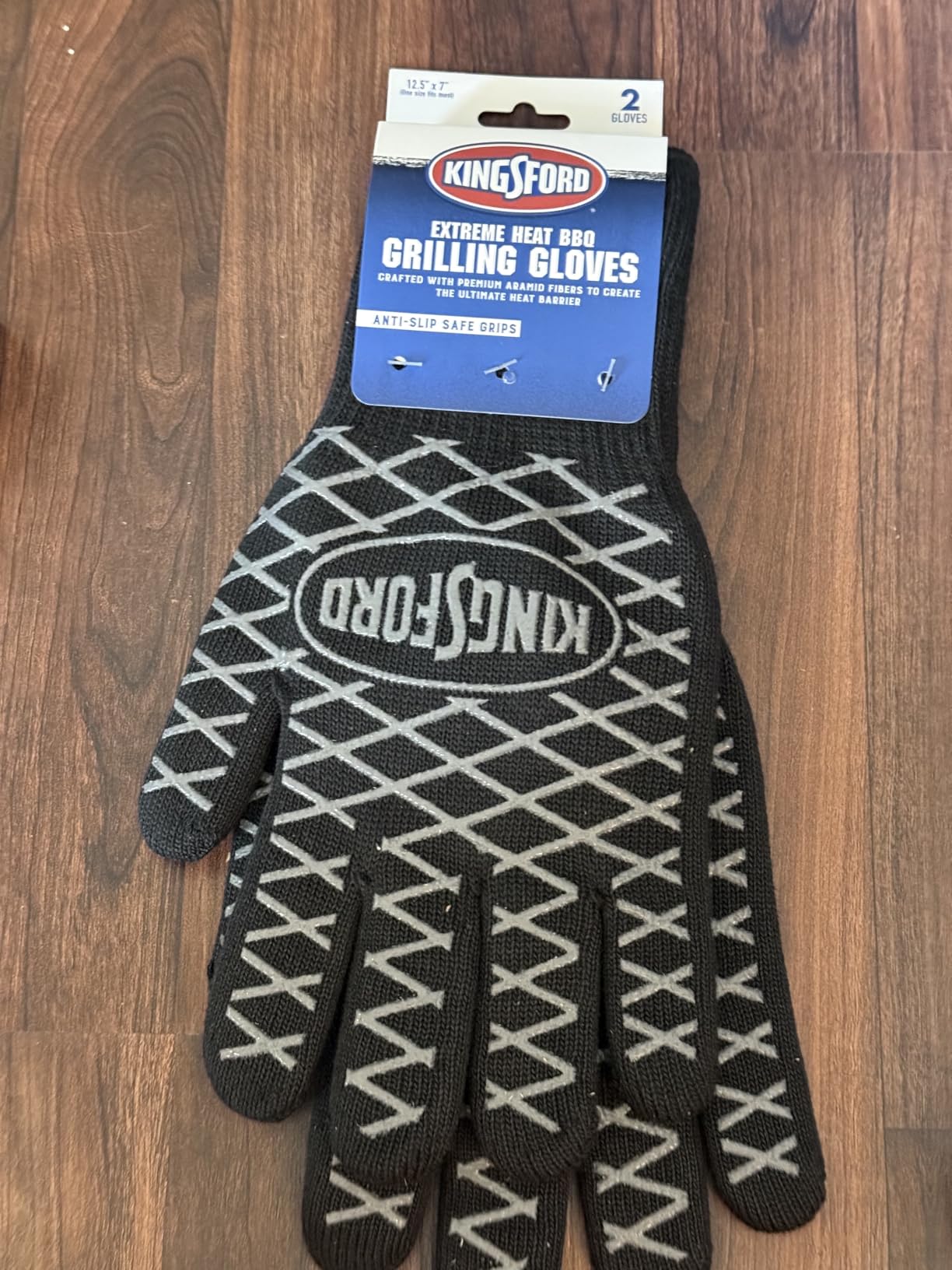 Kingsford Heat Resistant BBQ Grill Gloves, Aramid Fiber and Silicone Grip, Five Finger Gloves for Grilling, Baking, Frying, Smoker and Fire Pit Outdoor Use, One Size - 2 Count customer photo 1