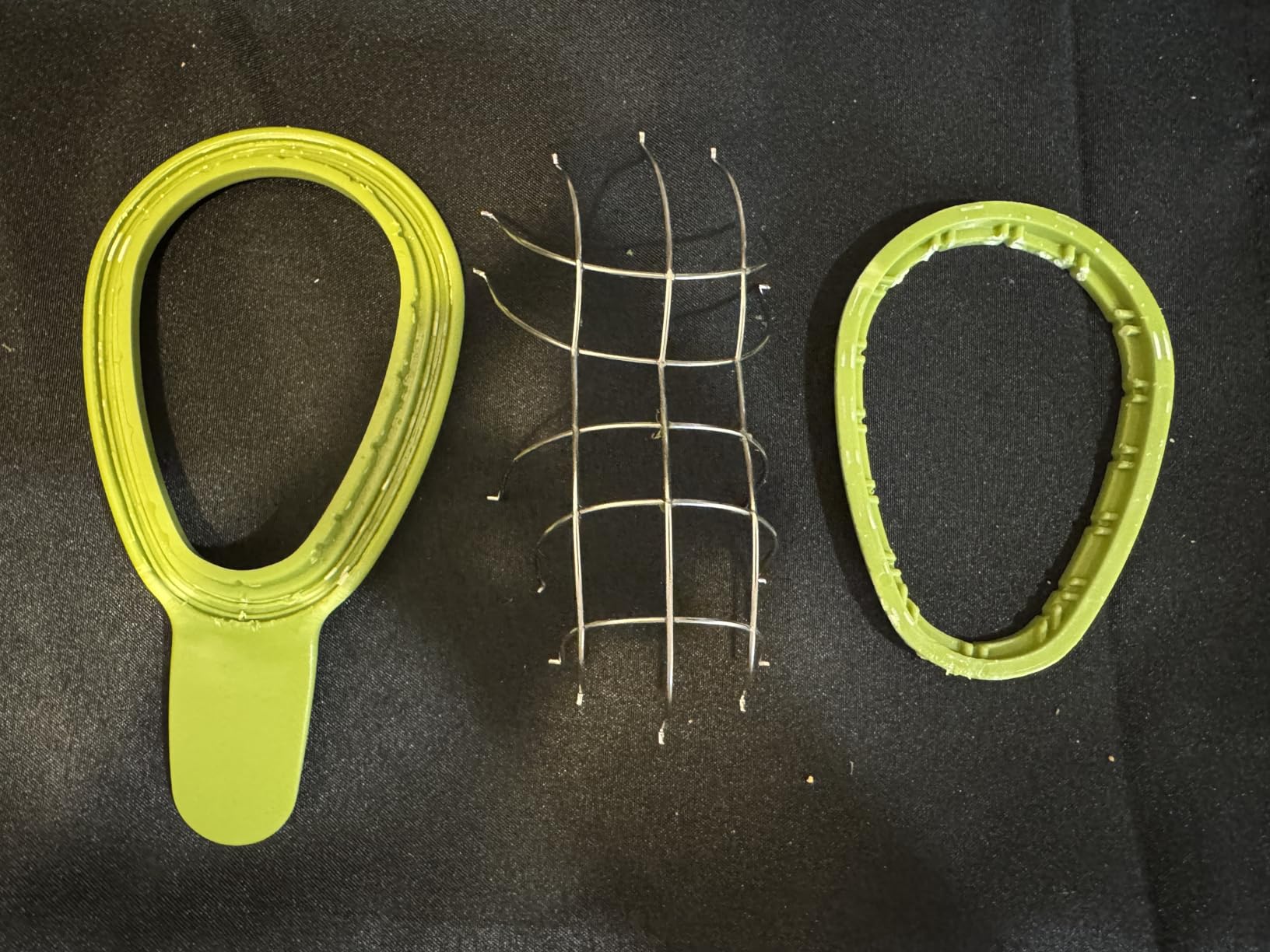 Avocado Slicer Tool - 3.2 x 6.3 Inches Avocado Cuber Tool with Ergonomic Handle customer photo 1