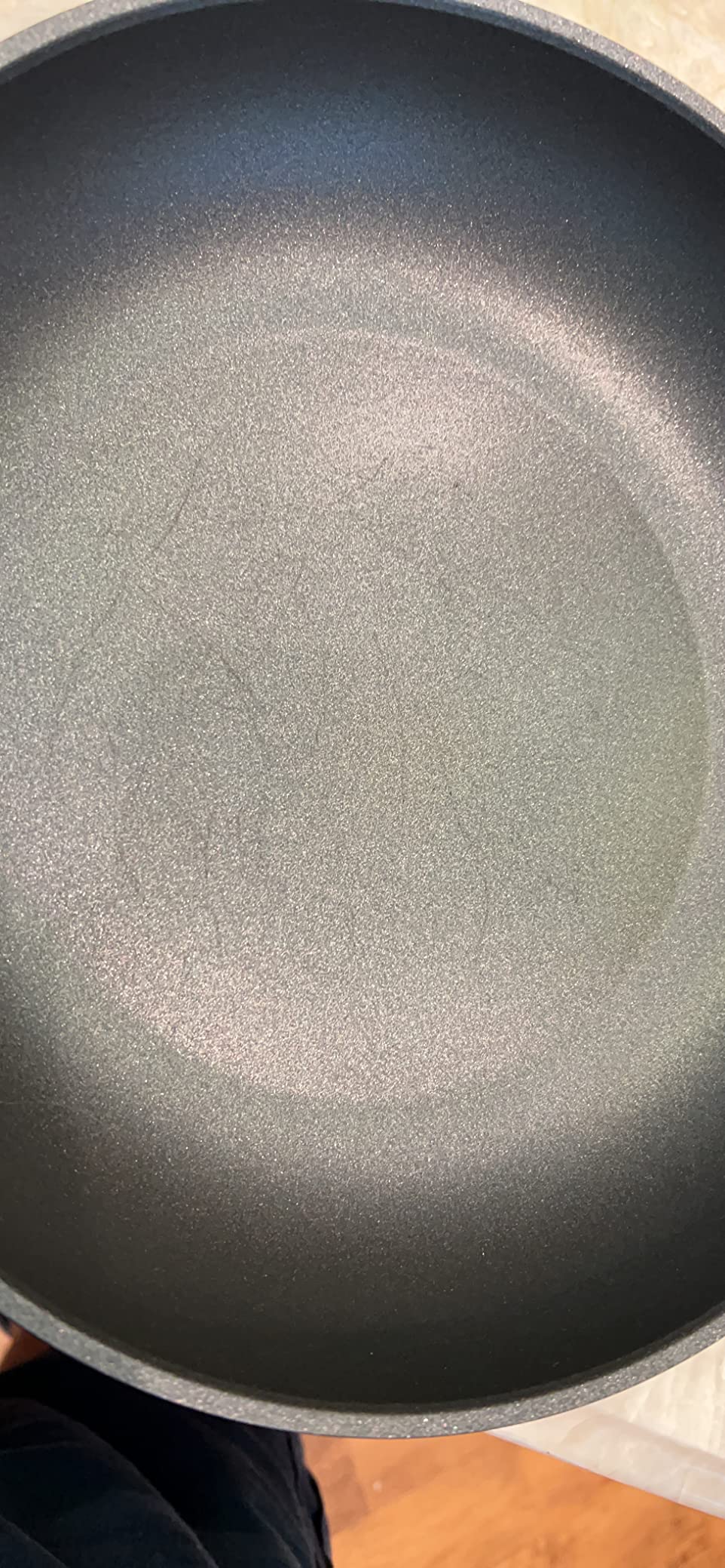 Le Creuset Toughened Nonstick PRO Shallow Casserole/Braiser with Glass Lid, 4 qt. customer photo 1