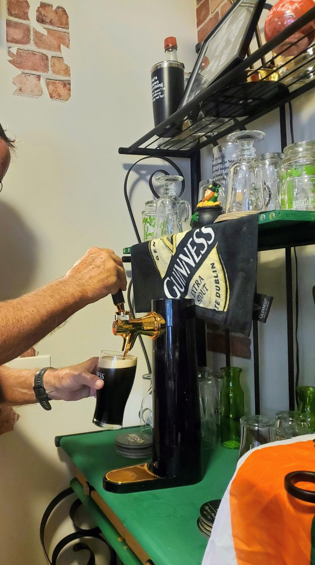 GREEN HOUSE Draft Pour Beer Dispenser & Ultra Fine Foam Maker - Mini Kegerator for Home customer photo 2