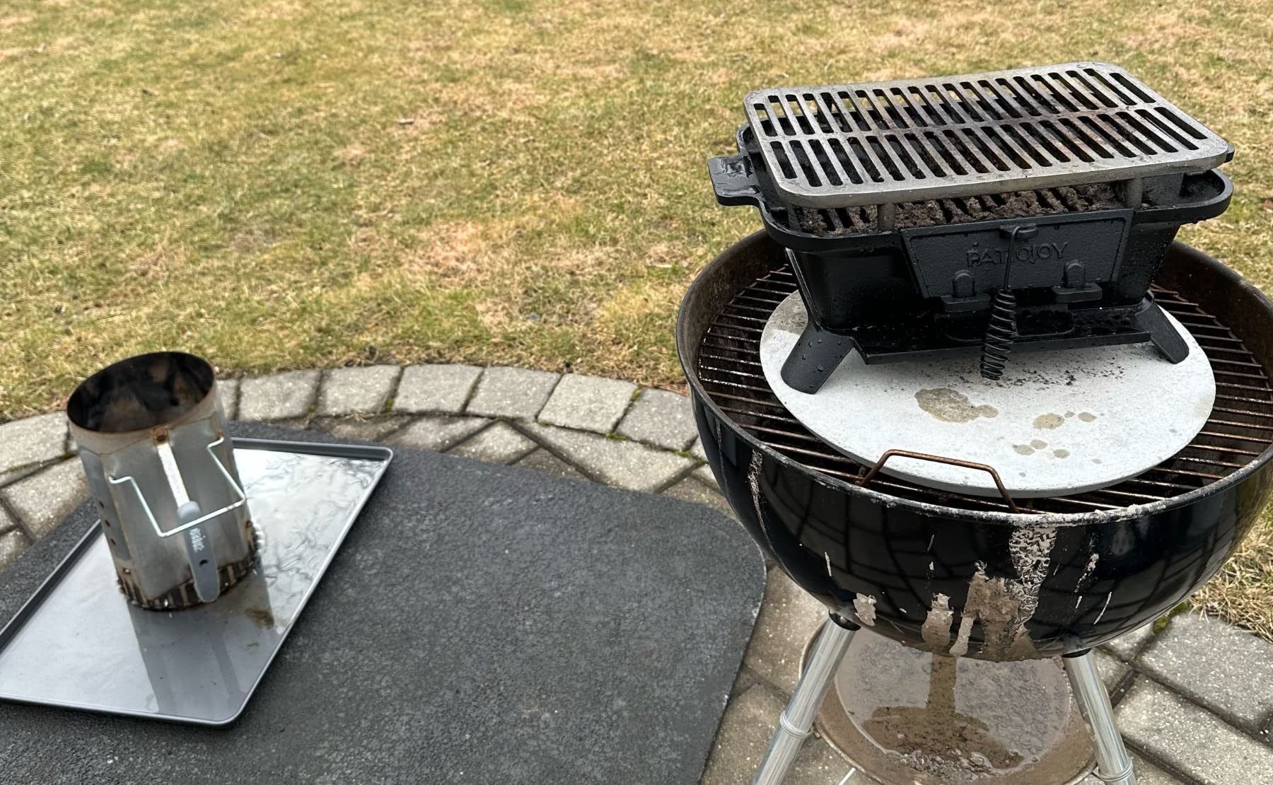 Giantex Portable Hibachi Grill, Double-sided Cast Iron Grill with Air Regulating Door & Fire Gate, Grate Lifter, Ideal for Outdoor Picnic, Camping & Backyard Barbecue Cooking customer photo 1