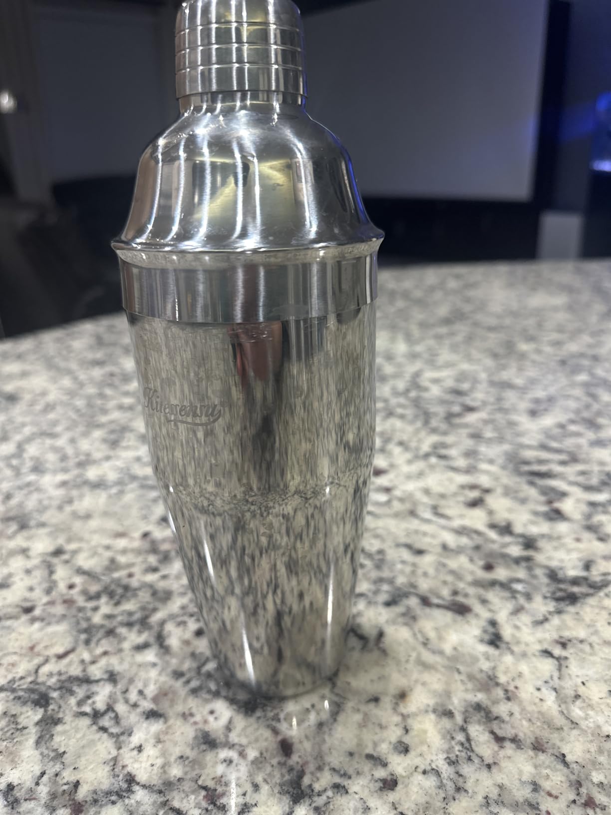 Cocktail Shaker, KITESSENSU 24oz Drink Shaker with Bartender Strainer, Measuring Jigger, Bar Mixing Spoon, Cocktail Recipe Guide, Professional Drink Mixer Set for Beginners, Silver customer photo 1