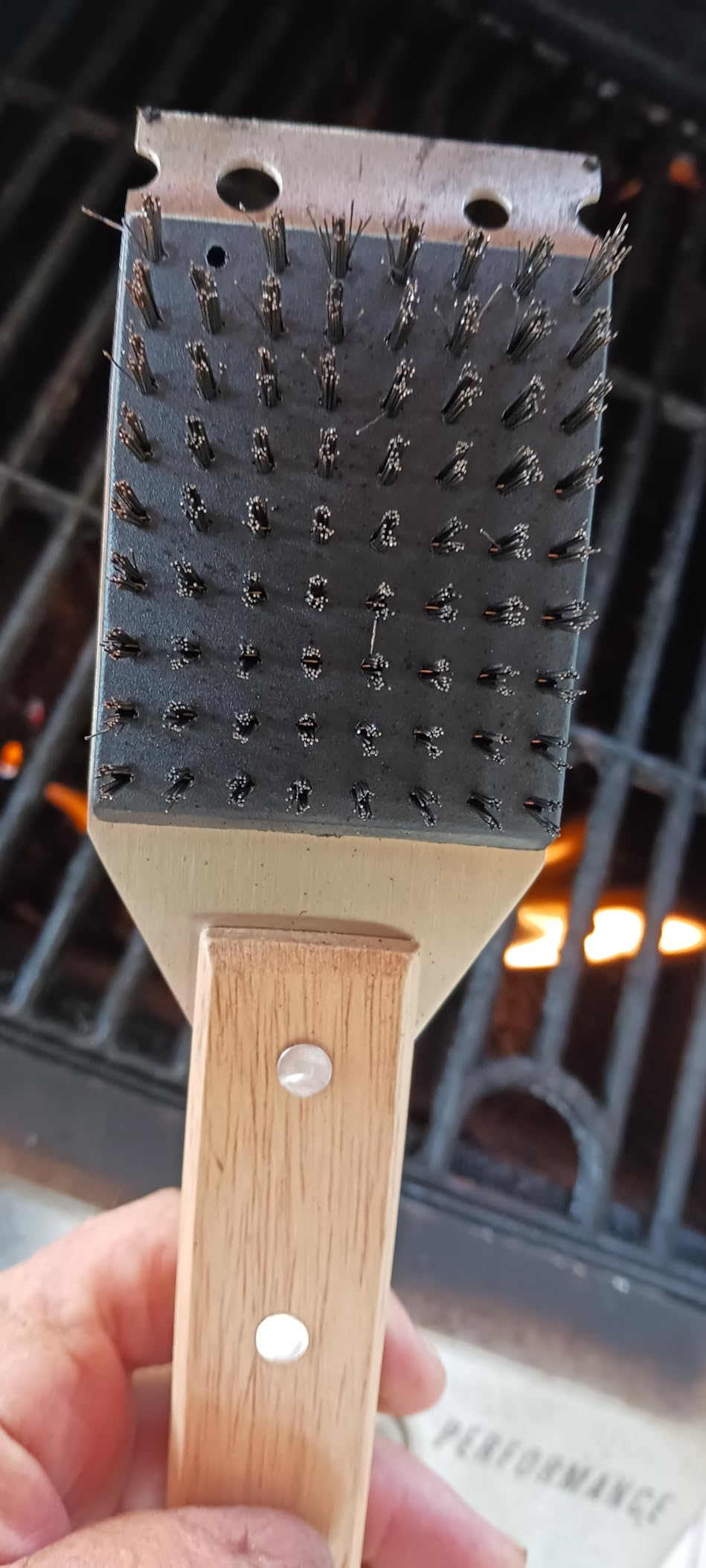 SIMPLETASTE Grill Brush and Scraper for BBQ, Durable & Effective, Replaceable Stainless Steel Head, Wooden Handle Wire Grill Brush for Outdoor Grill, Barbecue Accessories customer photo 1