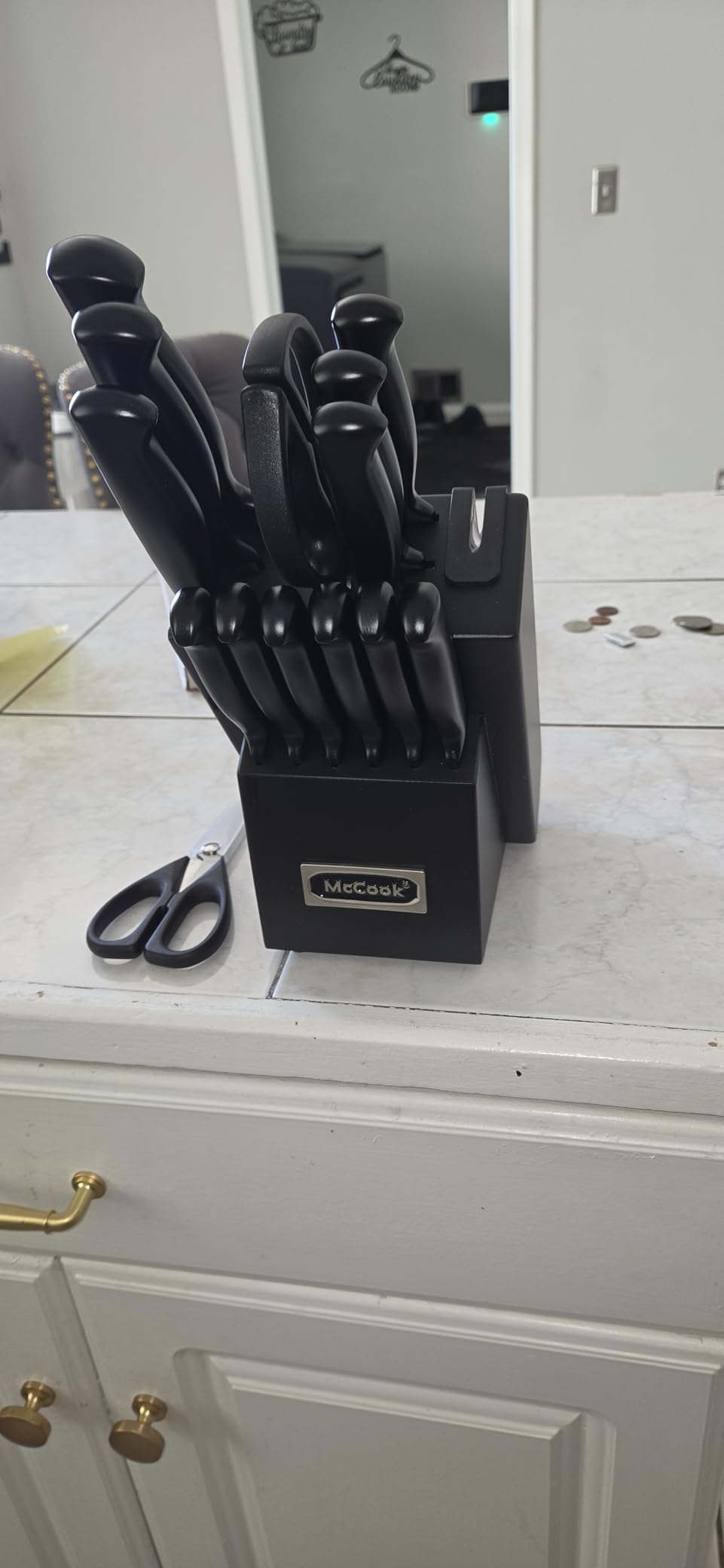 McCook German Stainless Steel Knife Block Set with Built-in Sharpener, 15-Piece, Razor Sharp, Restaurant Grade customer photo 2