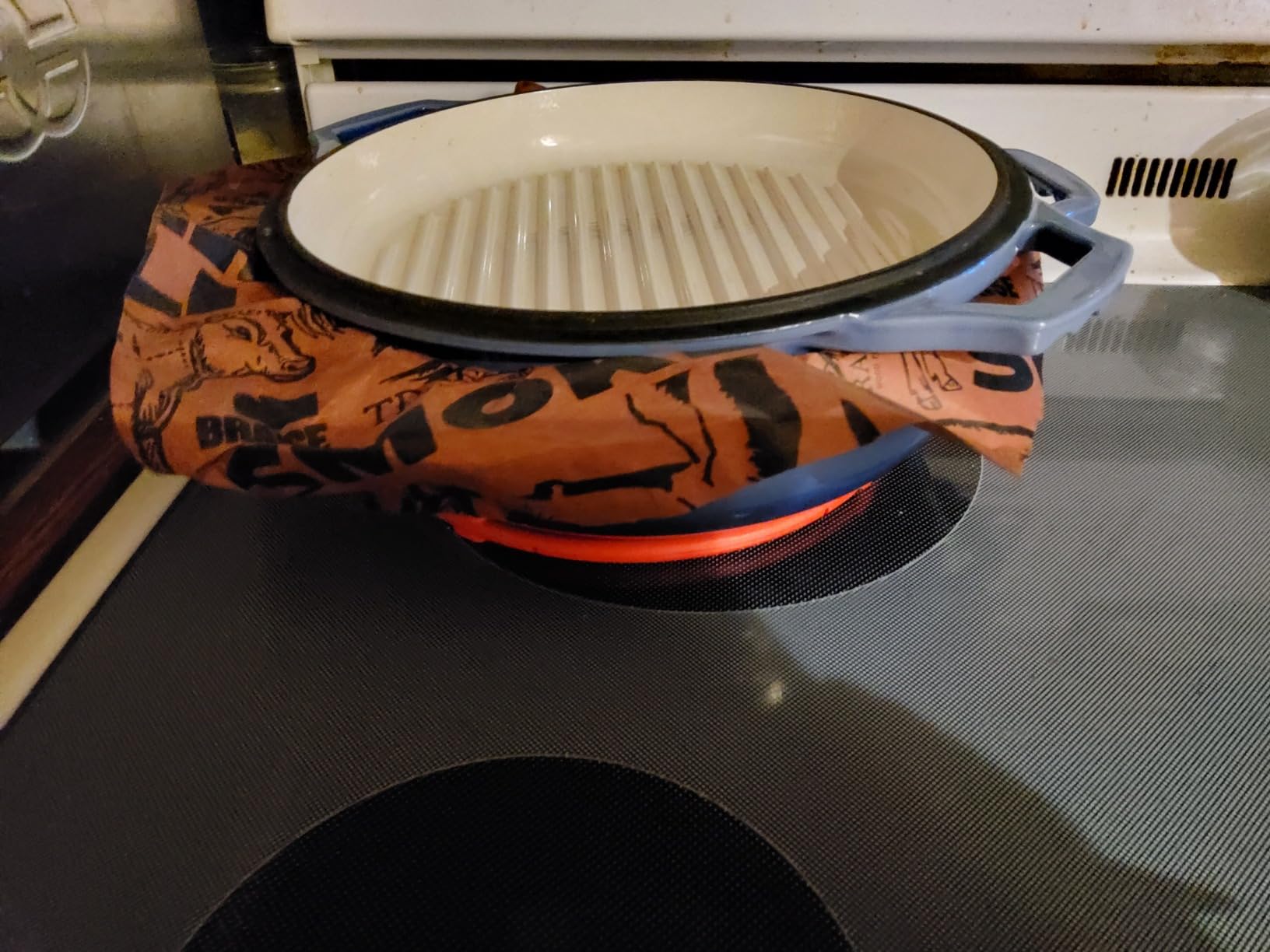 2-in-1 Enameled Cast Iron Braiser Pan with Grill Lid - 3.3-Quart Small Dutch Oven, Casserole & Stovetop Grill Pan customer photo 1
