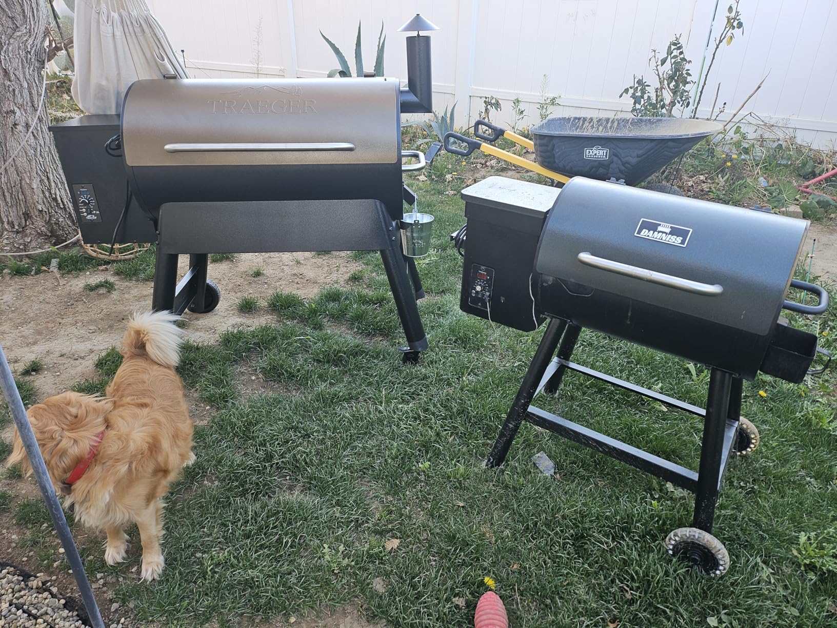 Traeger Pro 34 Electric Wood Pellet Grill and Smoker (884 Sq In, 450°F Max) with Full-Length Grill Cover Bundle customer photo 2