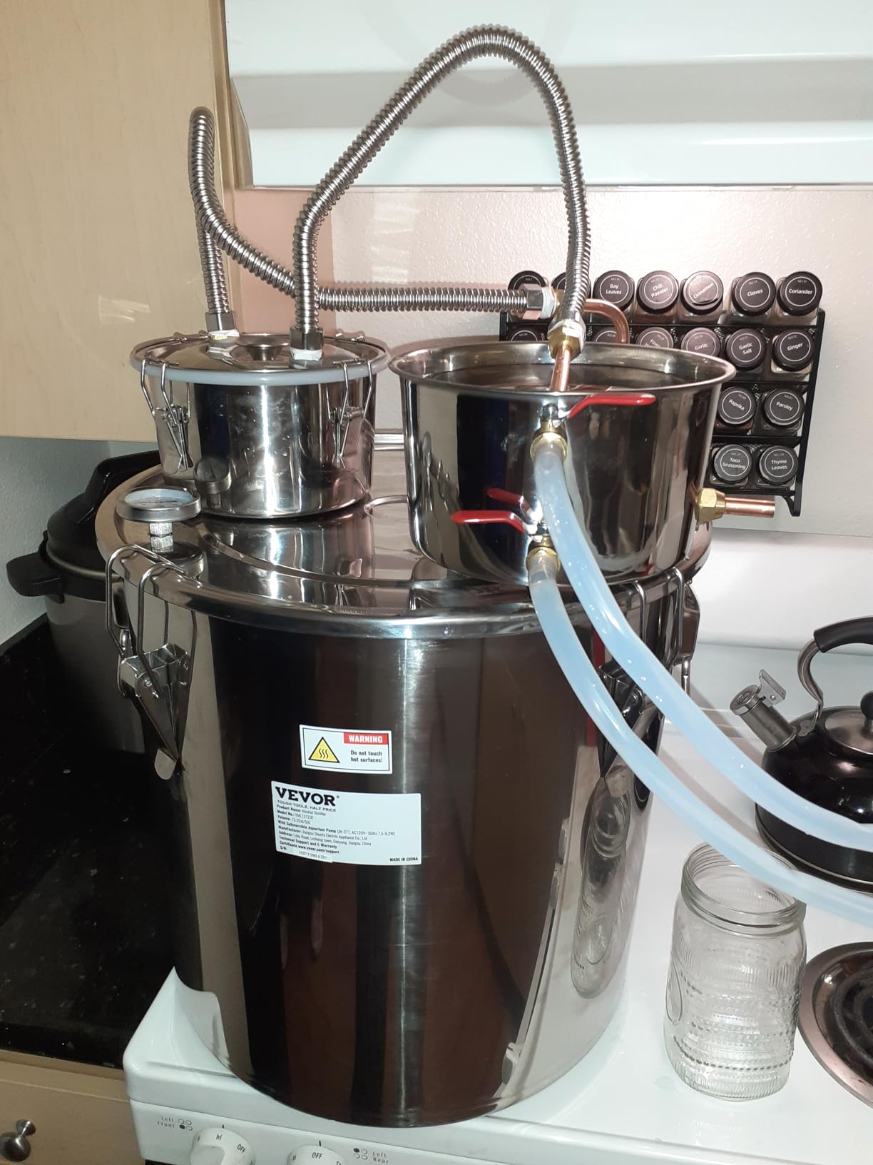 VEVOR Alcohol Still 8GAL/30L, Alcohol Distiller with Thumper Keg, Distillery Kit for Alcohol with Copper Tube & Build-in Thermometer & Water Pump customer photo 2
