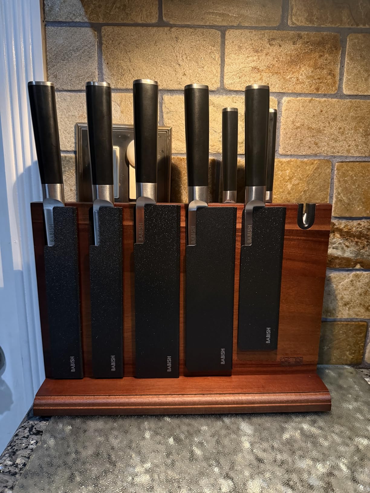 Babish 14-Piece Full Tang Forged Kitchen Knife Set, High-Carbon 1.4116 German Steel Cutlery with Protective Sheaths customer photo 1