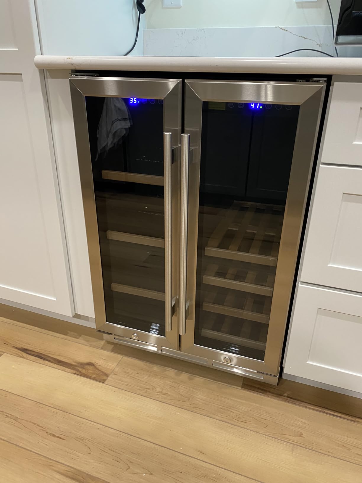 EUHOMY Wine and Beverage Refrigerator, 24 Inch Dual Zone Wine Cooler | Built-in or Freestanding, 21 Bottles & 88 Cans Glass Door, Removable Shelves, LED Light, Digital Temperature Control customer photo 2