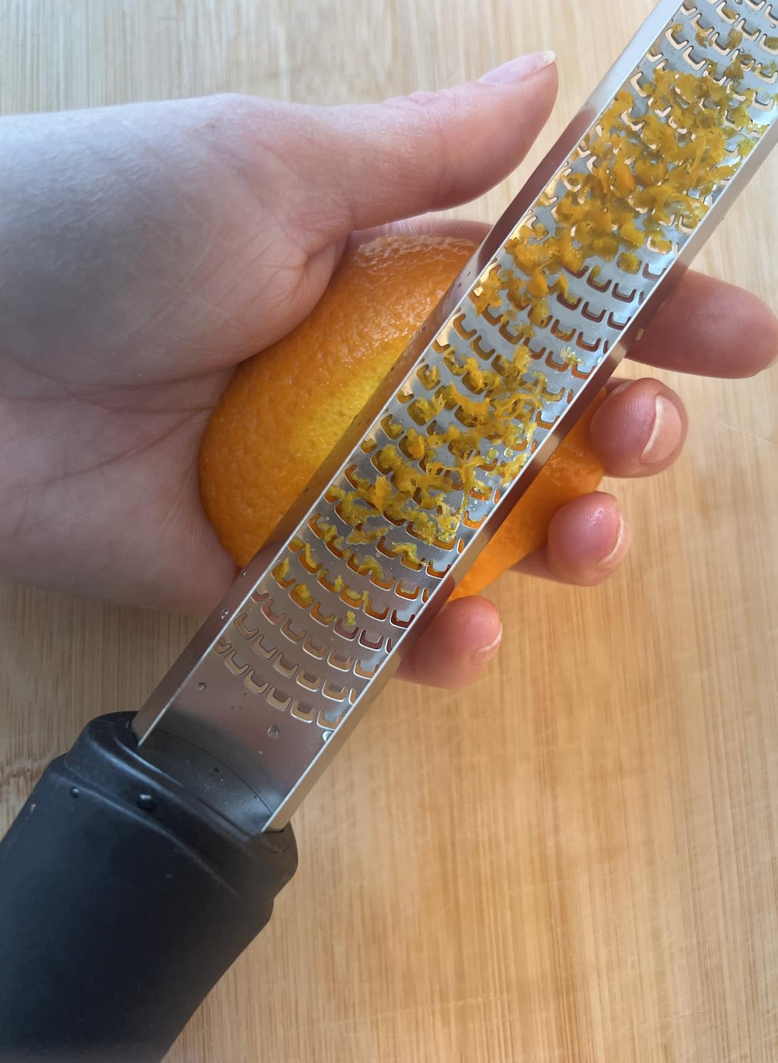 A Bar Above Lemon Zester and Cheese Grater, Professional 12 Inch Stainless Steel Hand Grater for Citrus, Parmesan, Ginger, Chocolate, Ergonomic Handle, Dishwasher Safe, Perfect Kitchen Gadget, Black customer photo 1