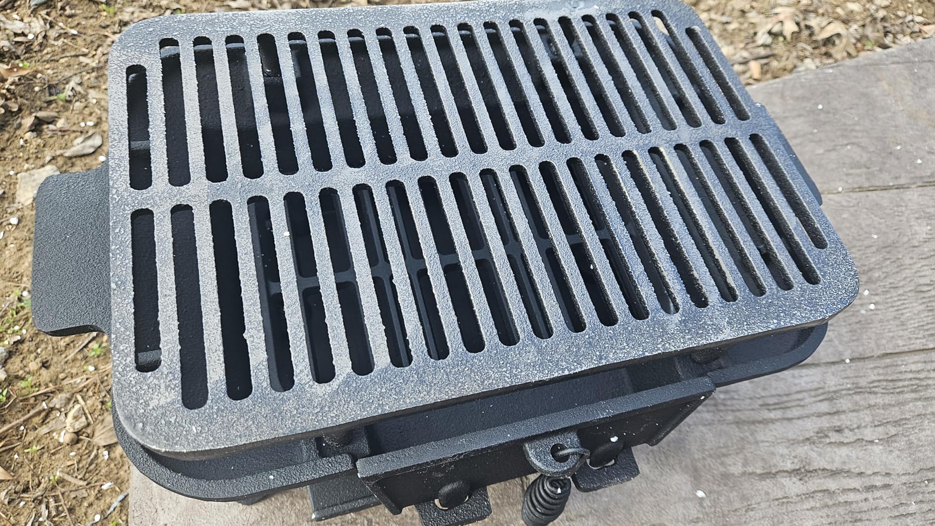 HAPPYGRILL Cast Iron Charcoal Grill, Portable Hibachi Grill w/Air Regulating Door & Fire Gate, Grate Lifter, Double-sided Japanese Stove for Outdoor Camping Backyard Barbecue Party customer photo 2