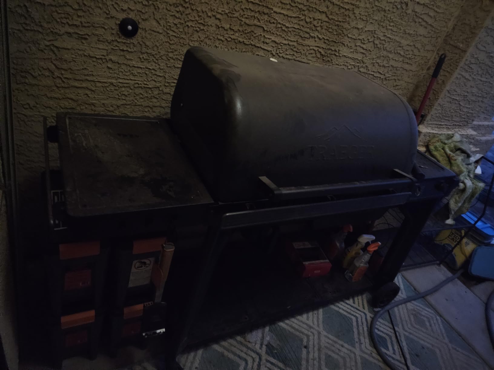 Traeger Grills Woodridge Pro Electric Wood Pellet Grill and Smoker, 970 Sq. In., Wi-FIRE Technology, Super Smoke Mode customer photo 2
