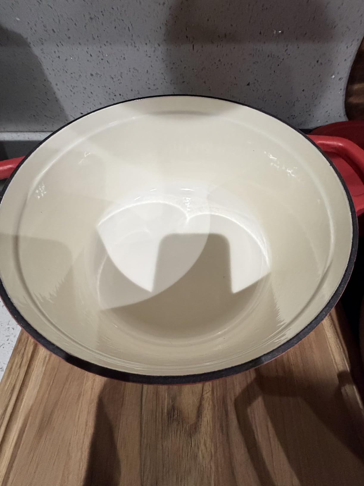 CAROTE 5QT Enameled Cast Iron Dutch Oven Pot with Lid, Heavy-Duty Dutch Oven for Sourdough Bread Baking, Braising, Stews, Roasting, Healthy & Non-Toxic, Dual Handles, All Stovetop Compatible, Oven Safe up to 500 F, Cream White customer photo 2