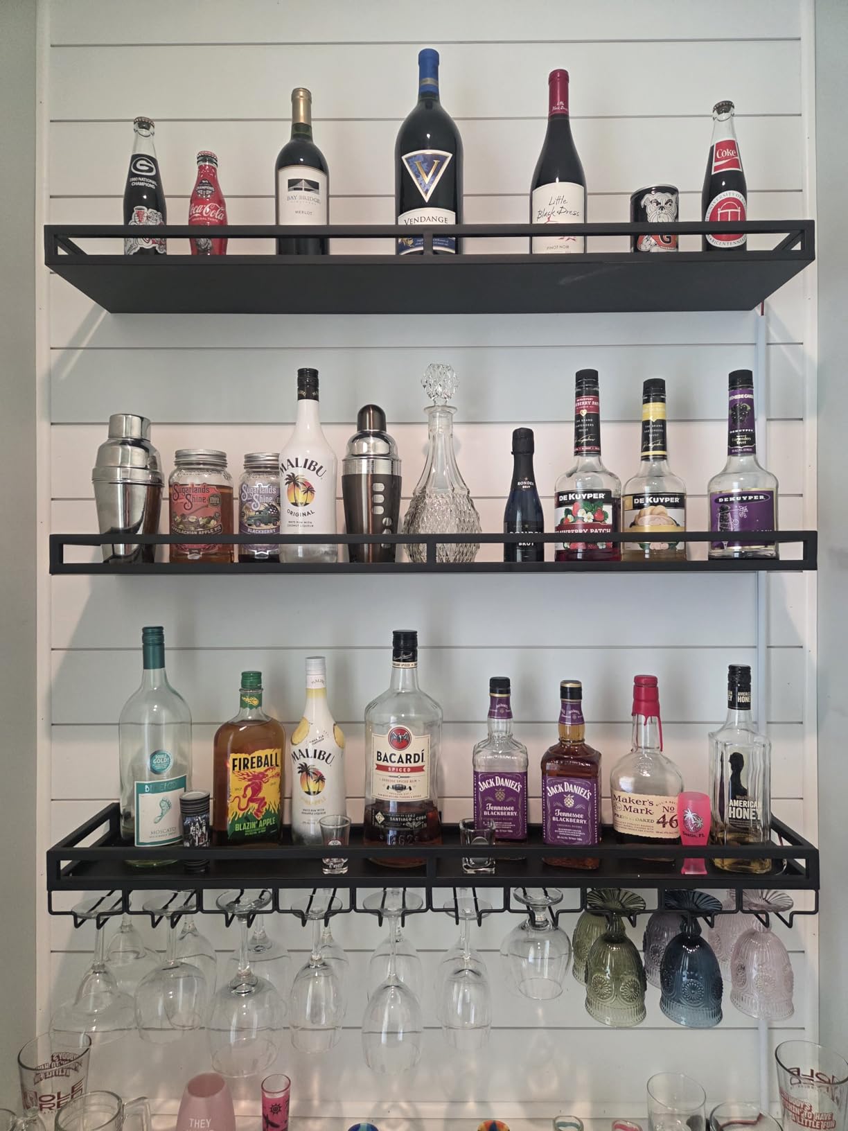 Metal Wall Mounted Wine Rack with LED Light, 3 Tiers Liquor Bottles Floating Shelves with Glass Holder, Wine Shelf Industrial Bar Shelves for Home Bar Dining (Black, 100cm/39.3in) customer photo 1