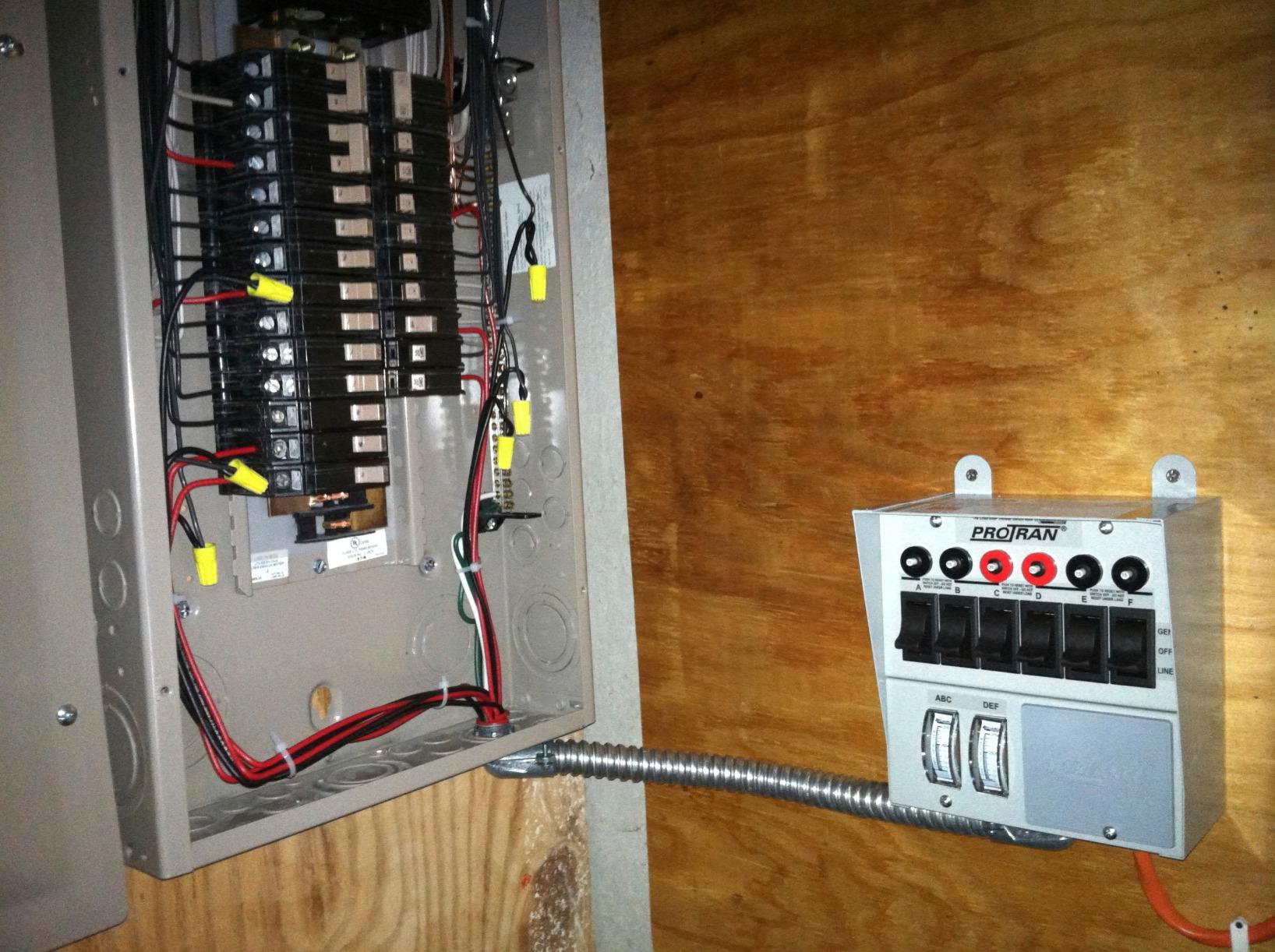 Reliance Controls Corporation 31406CWK 30 Amp 6-circuit Pro/Tran Transfer Switch Kit for Generators (7500 Watts), Gray customer photo 1