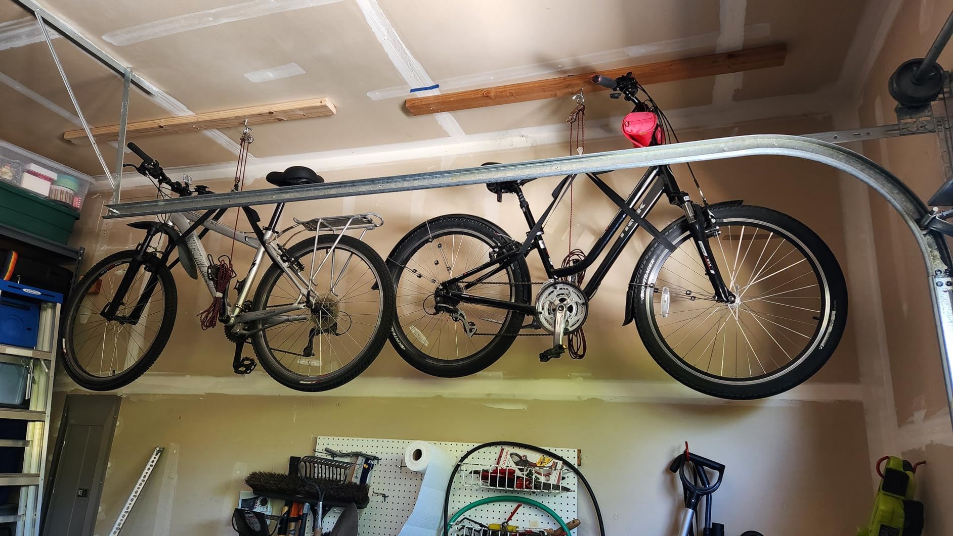 HARKEN Hoister - Overhead Garage Storage 1 Point Hoist System for Bikes, Ladders (45lb Capacity, 10ft Ceiling) Space-Saving Organization, Easy One-Person Operation, Safe Anti-Drop, Self-Leveling, 7800 customer photo 2