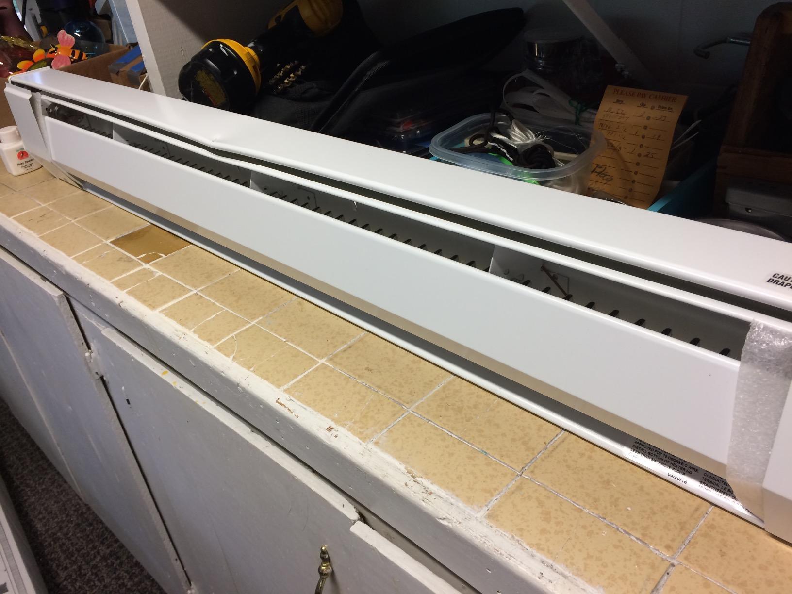 King 4K2410BW 1,000-750-Watt 240/208-Volt 4' Baseboard Heater, Bright White customer photo 2