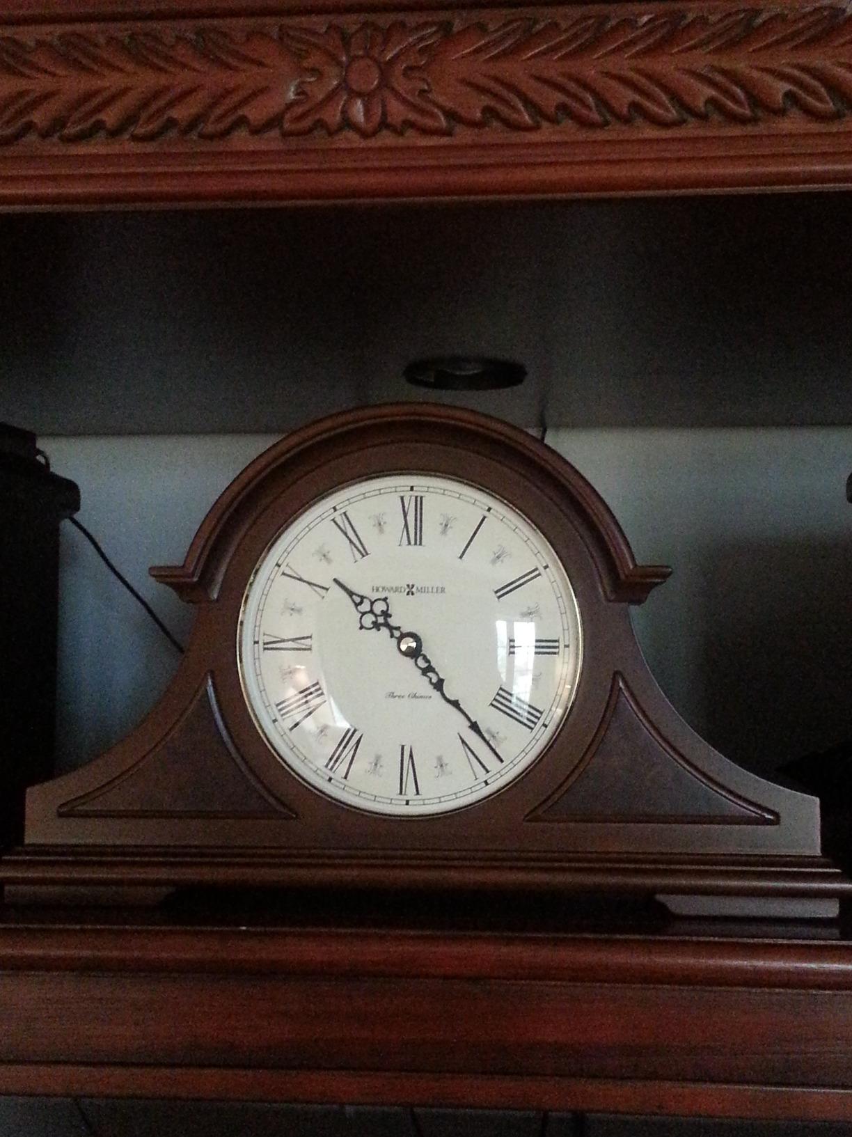 Howard Miller Burton II Mantel Clock - Windsor Finish, Triple-Chime Quartz Movement, Roman Numerals, Volume Control, Nighttime Shutoff customer photo 2