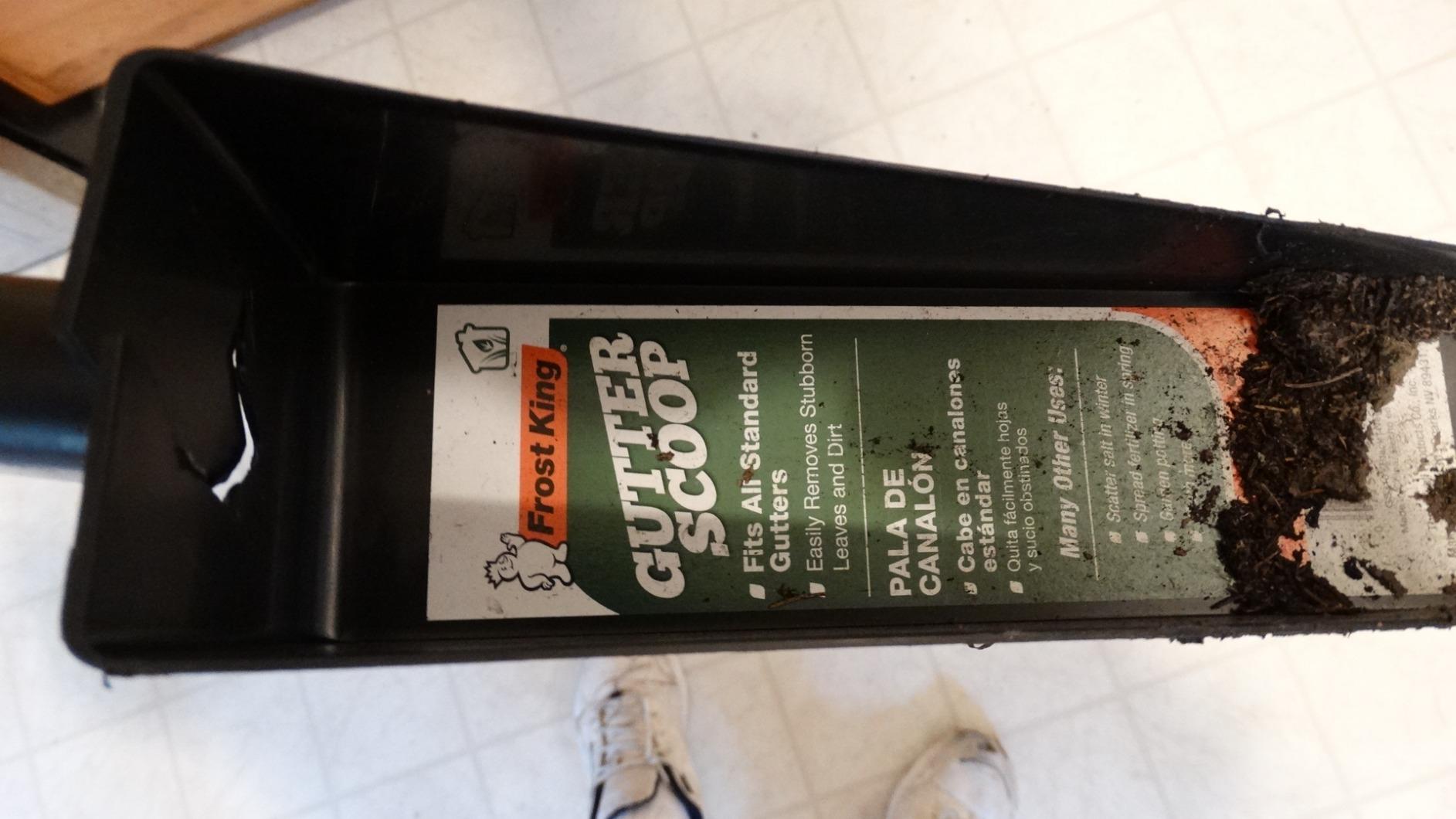 Frost King Gutter Scoop, Black customer photo 1