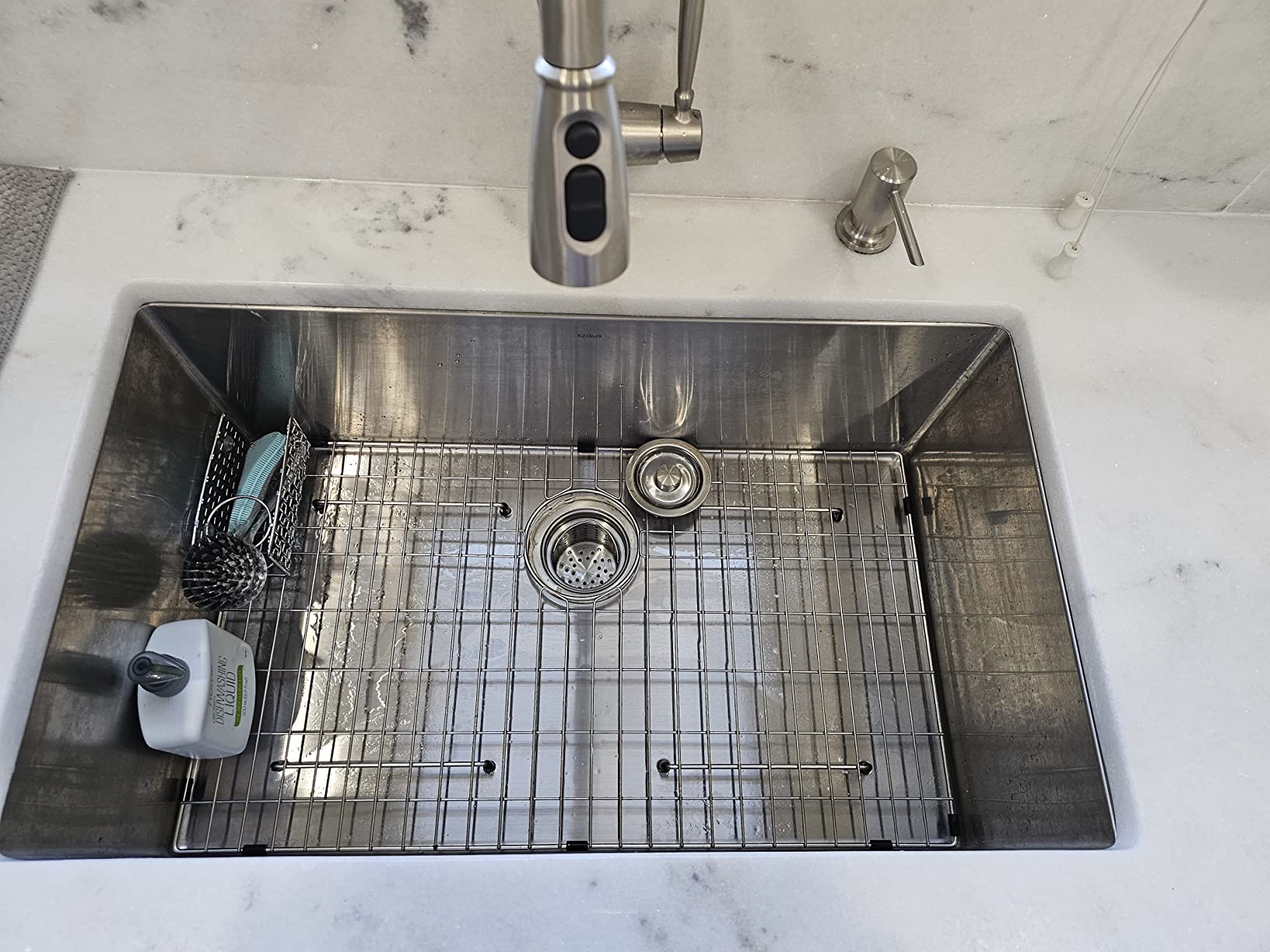 KRAUS Stainless Steel 32 in 16 Gauge Undermount Sink KHU100-32 | 16-gauge TRU16 steel construction, rounded corners for easy cleaning, channel grooves for draining, NoiseDefend pads customer photo 2